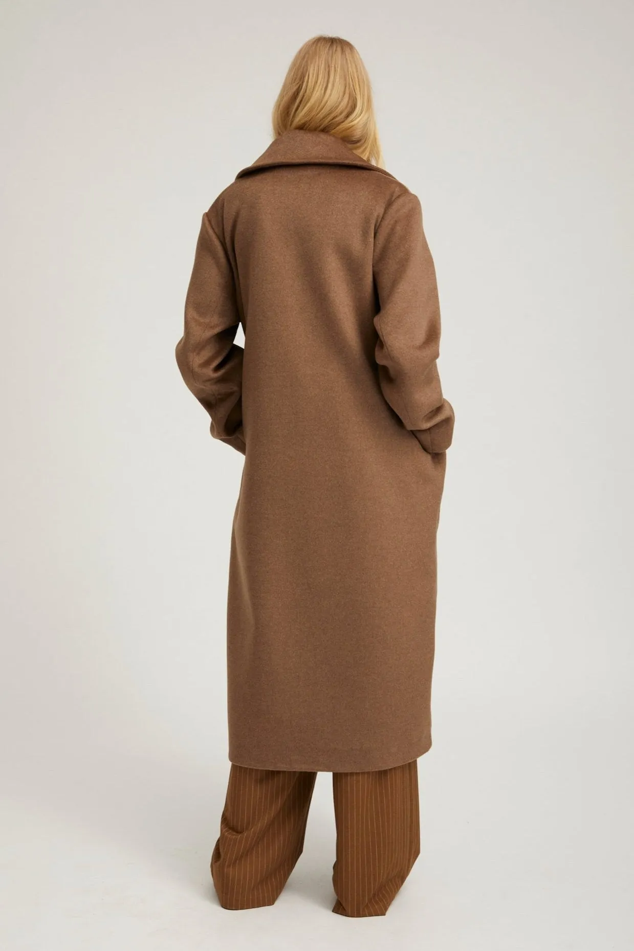 Truffle Wool Cashmere Classic Coat PR sold by SPRWMN product image thumbnail 4