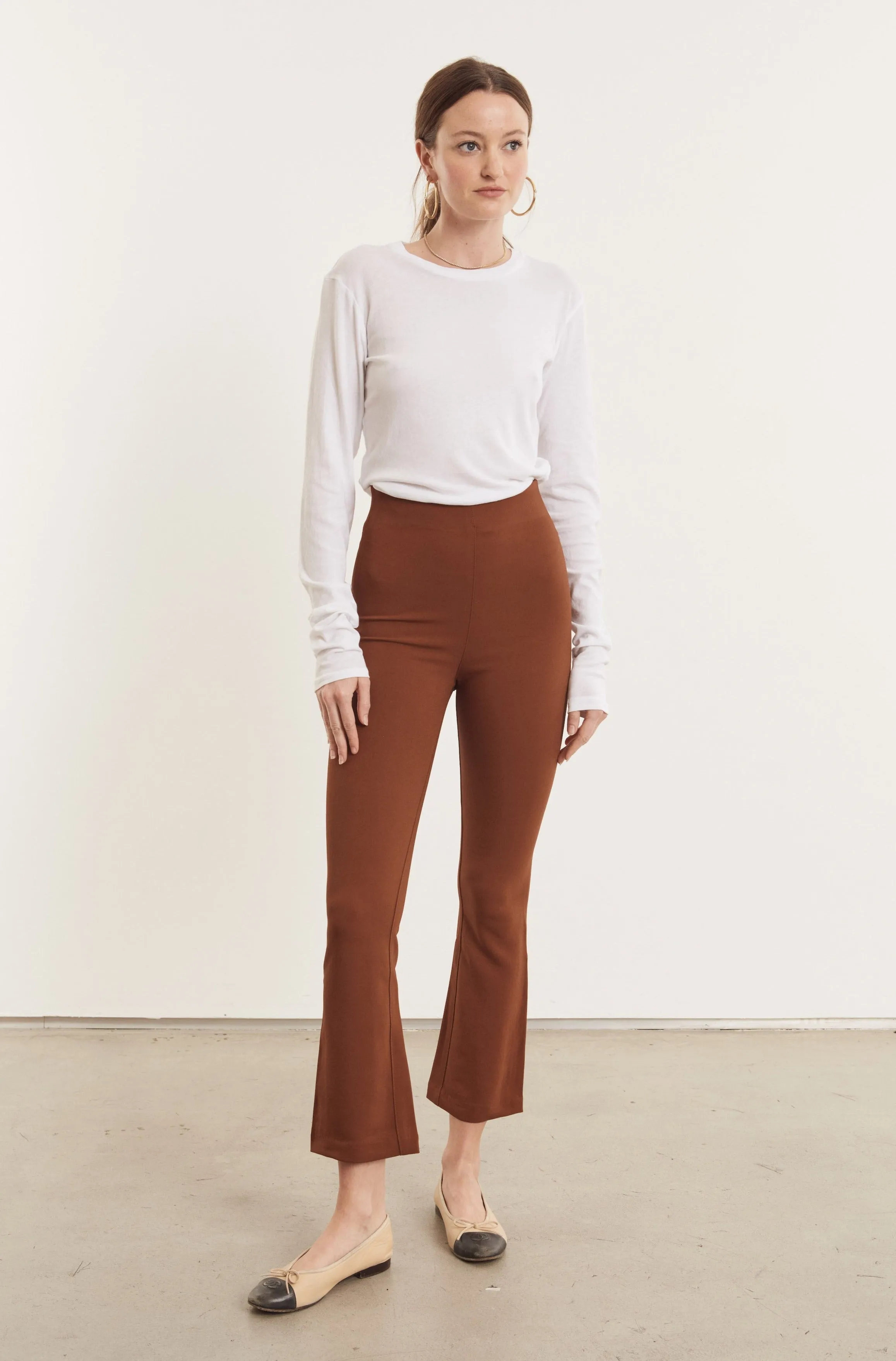 Cinnamon Crepe Ankle Flare Leggings sold by SPRWMN