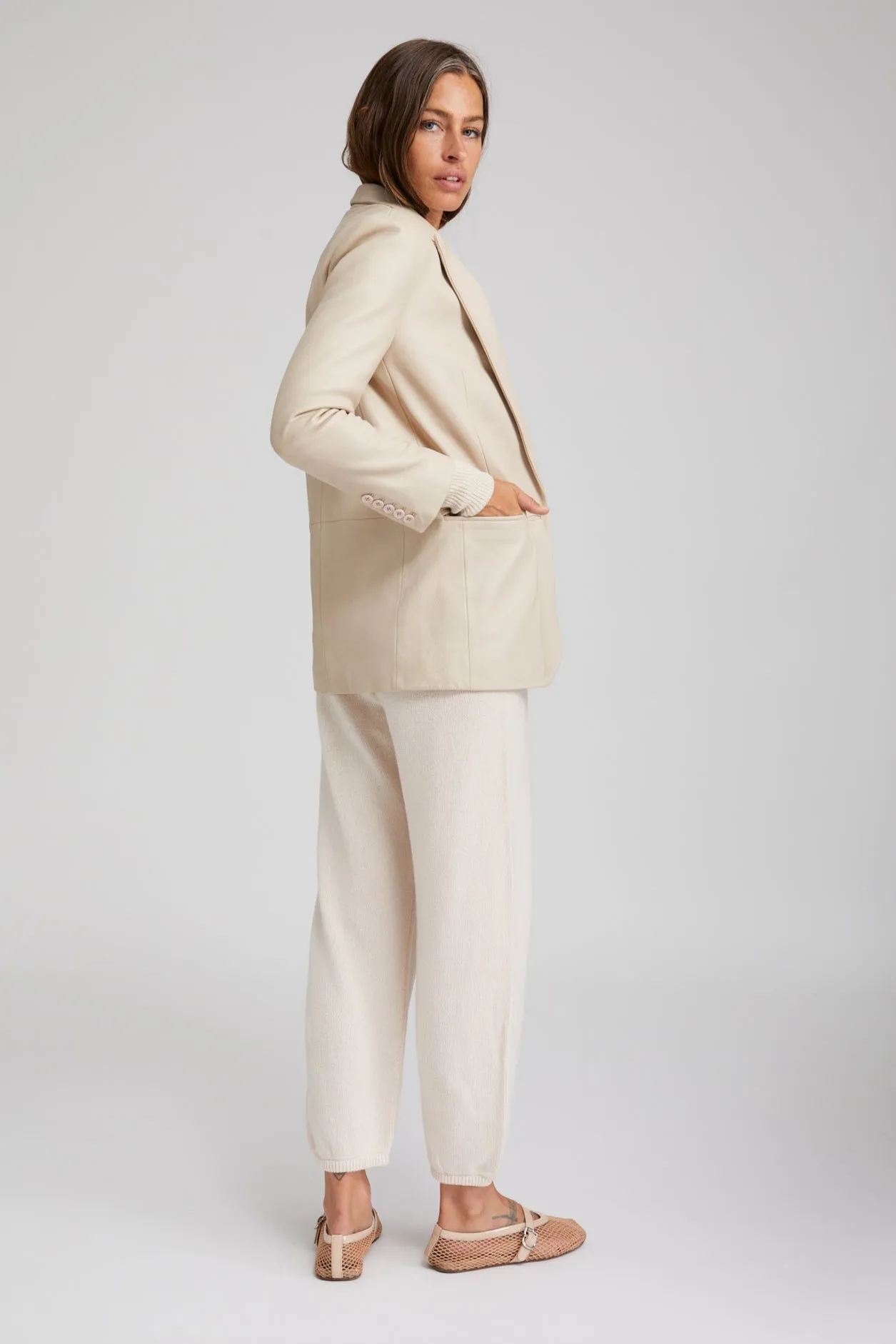 Vintage White Cashmere Cropped Sweater sold by SPRWMN product image thumbnail 5