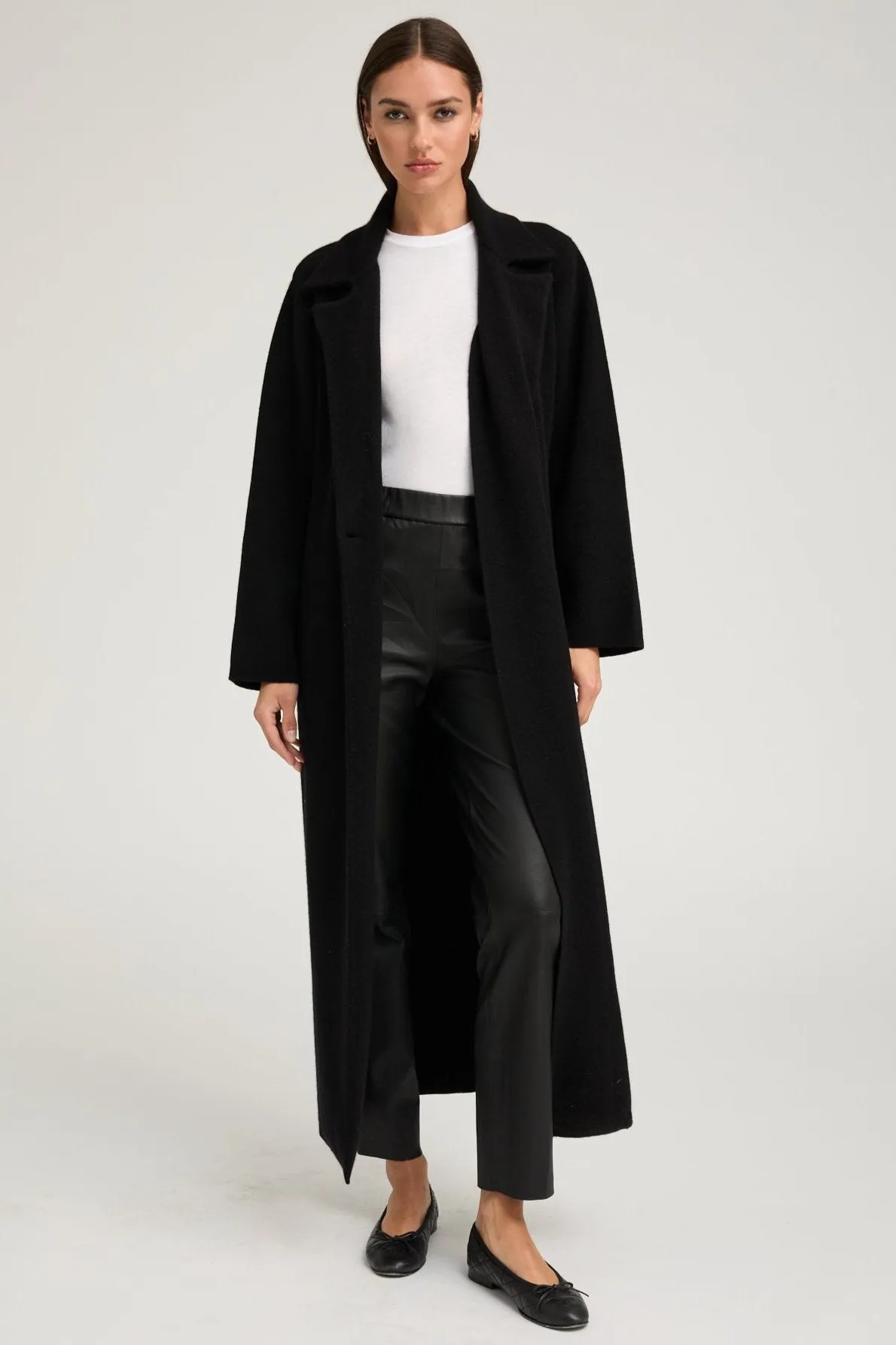 Black Cashmere Classic Coat sold by SPRWMN