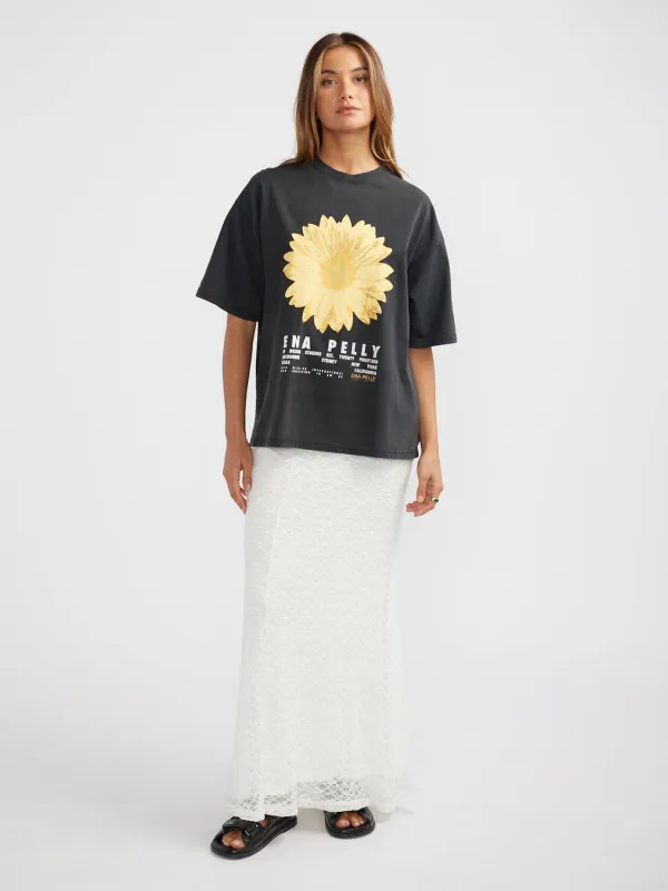 FLORA TEE - Vintage Black sold by Ena Pelly
