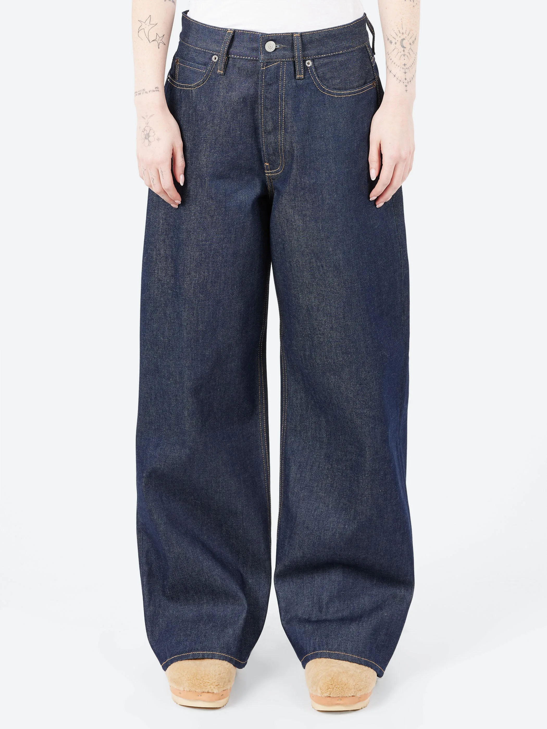 1981F Baggy Fit Jeans sold by gravitypope