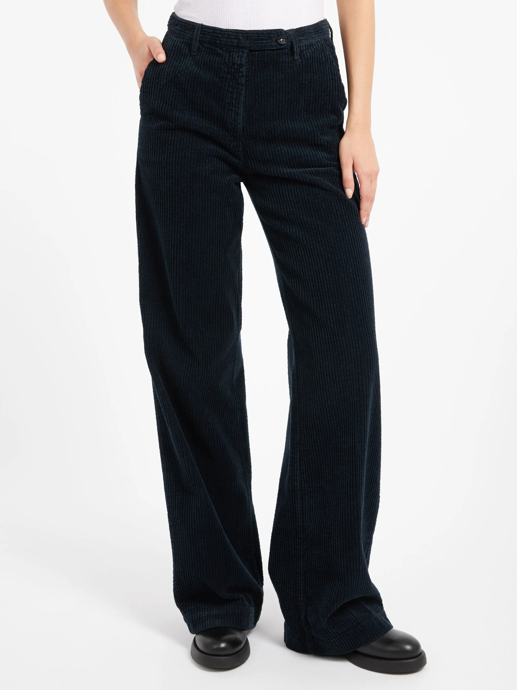 Lamna Pant sold by gravitypope product image thumbnail 3