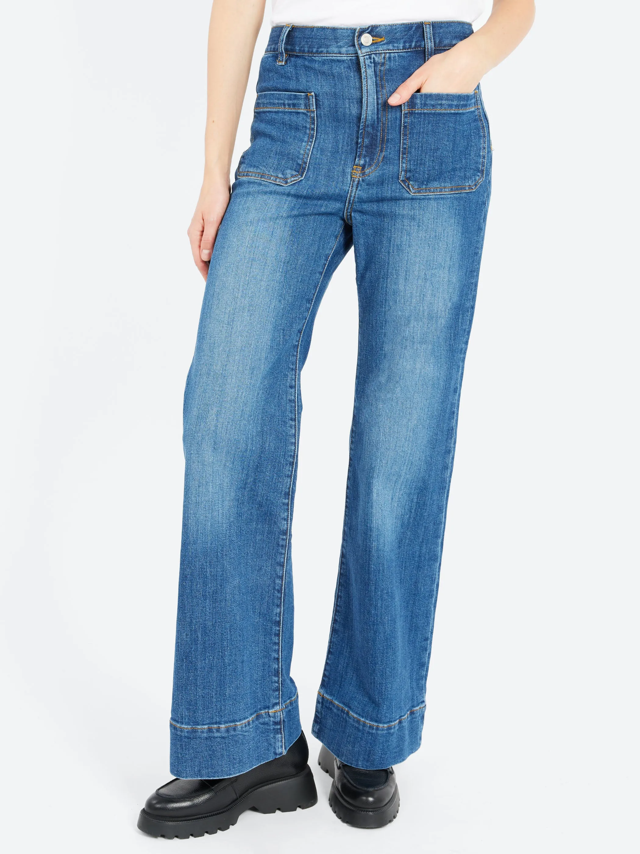 SW006 St Monica sold by gravitypope product image thumbnail 3