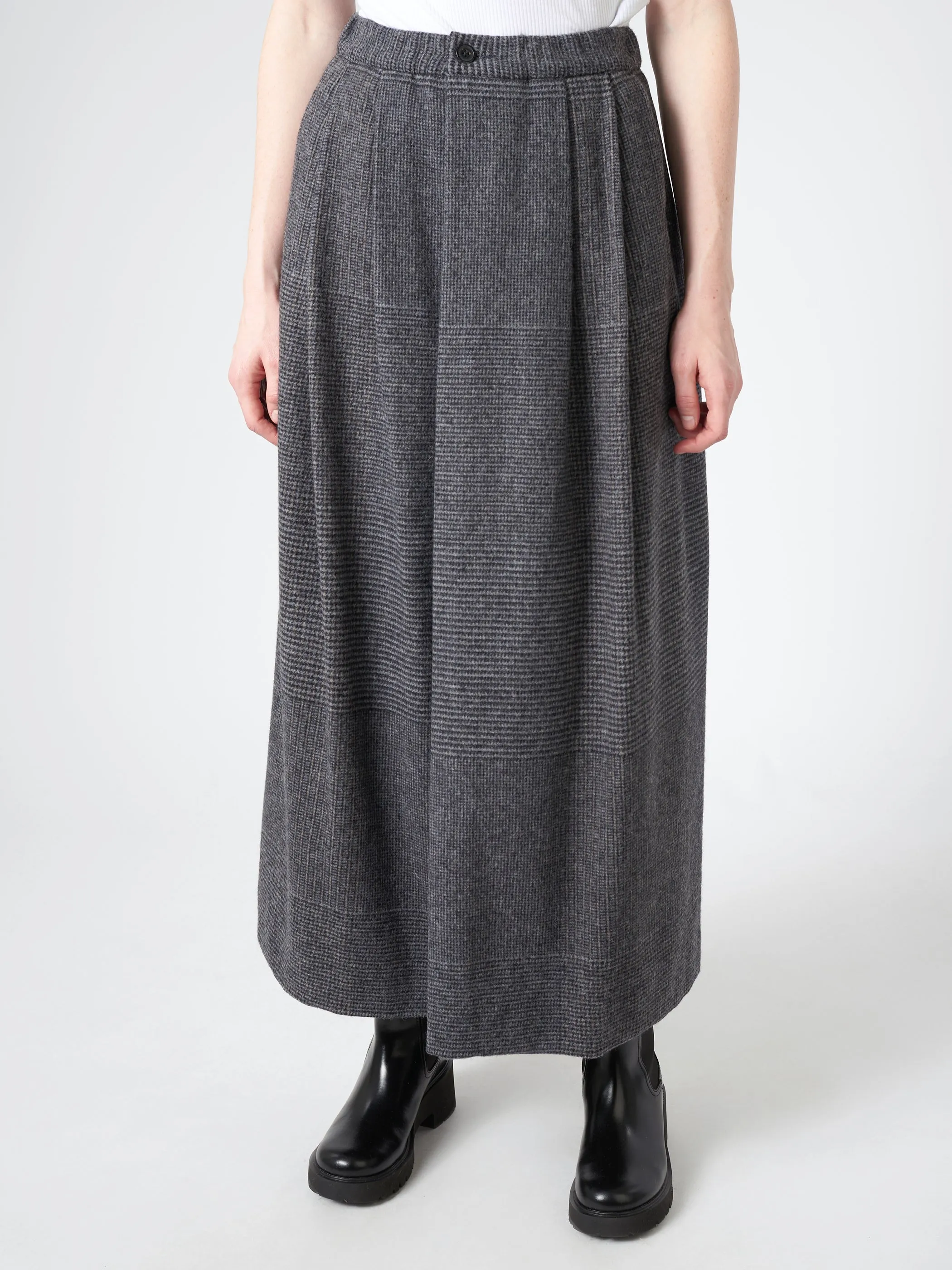 Quarterly Skirt sold by gravitypope product image thumbnail 5