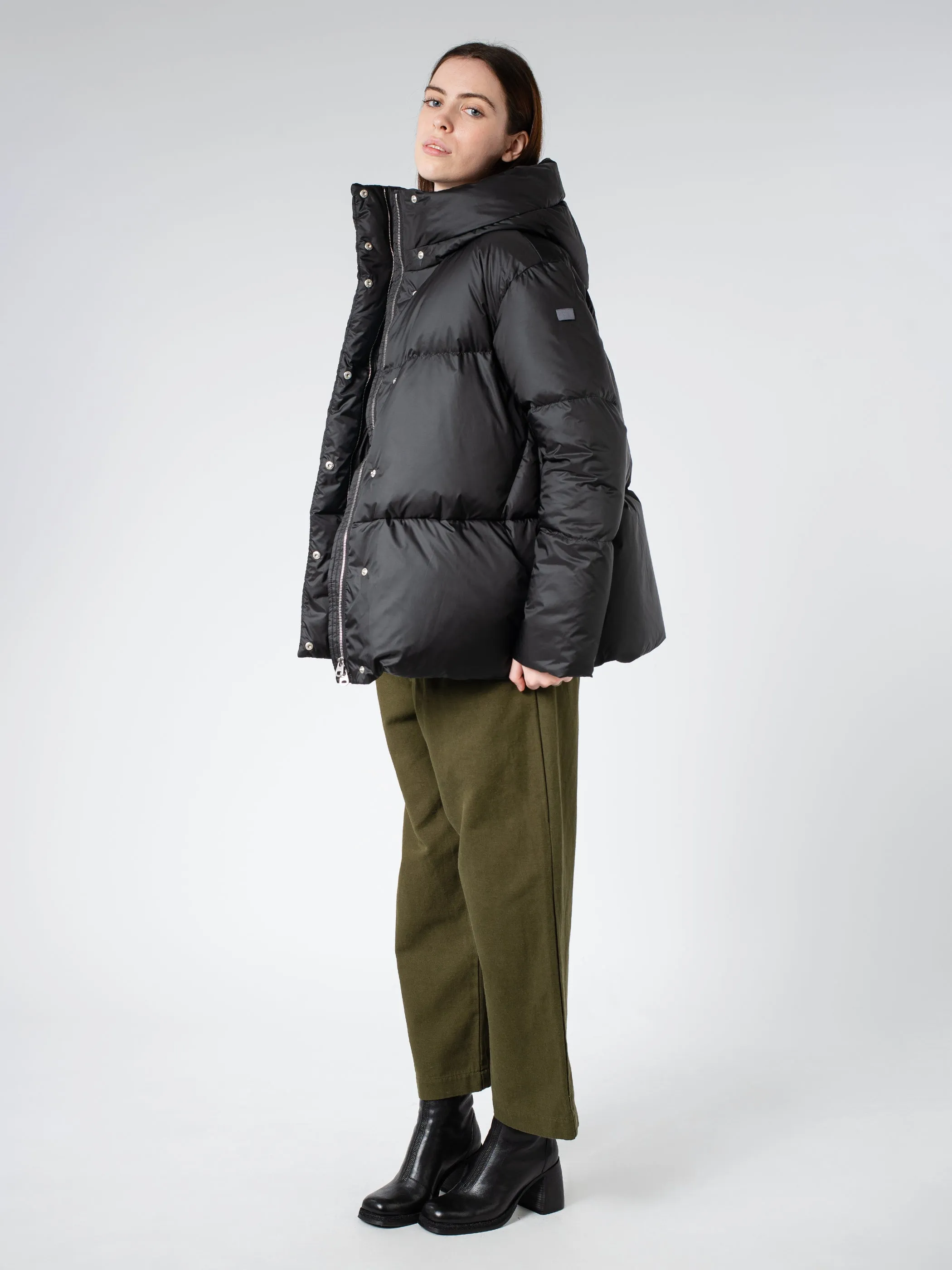 Lis Jacket sold by gravitypope product image thumbnail 2