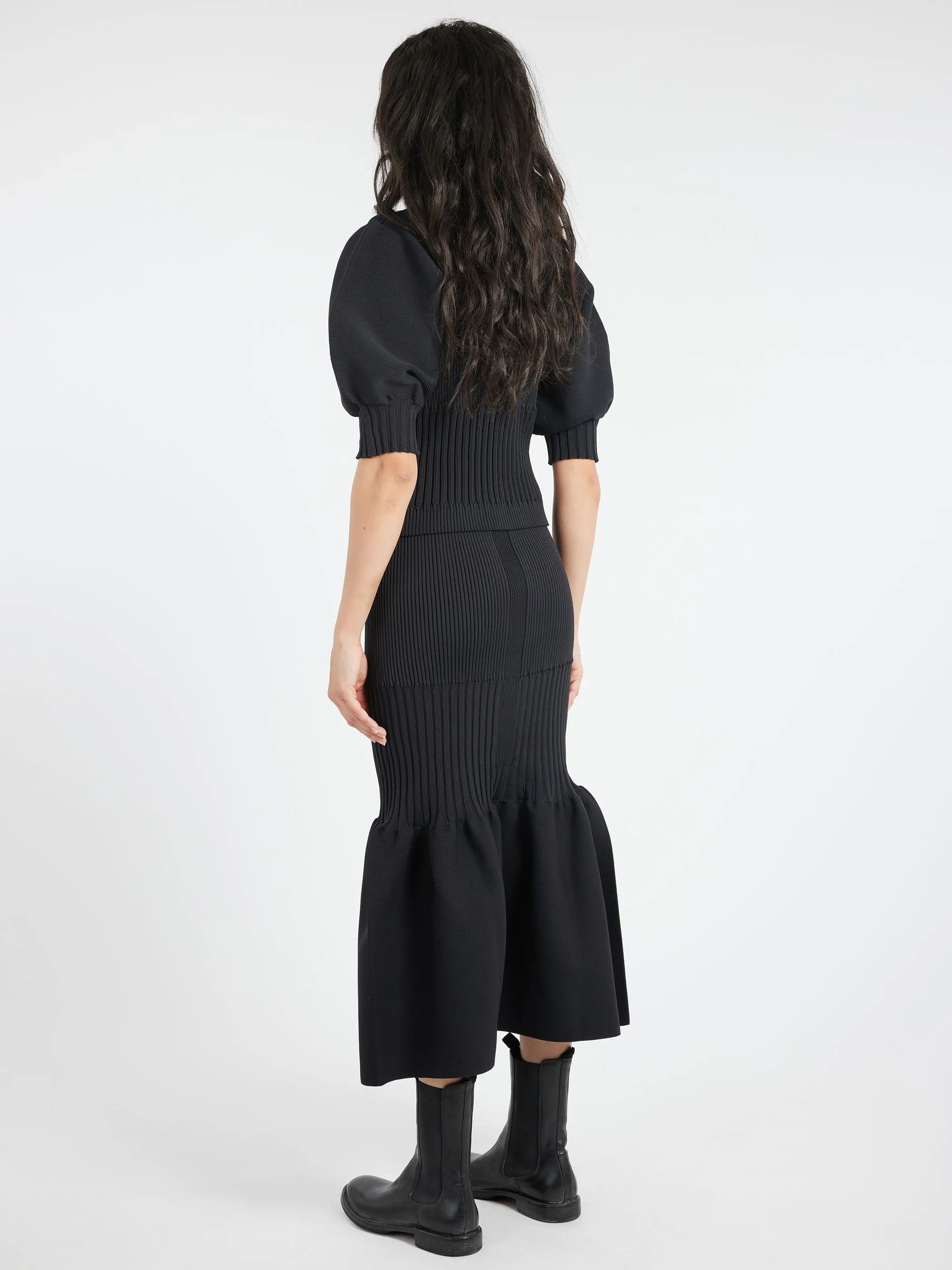 Fluted Short Puff Sleeve Cropped Top sold by gravitypope product image thumbnail 3