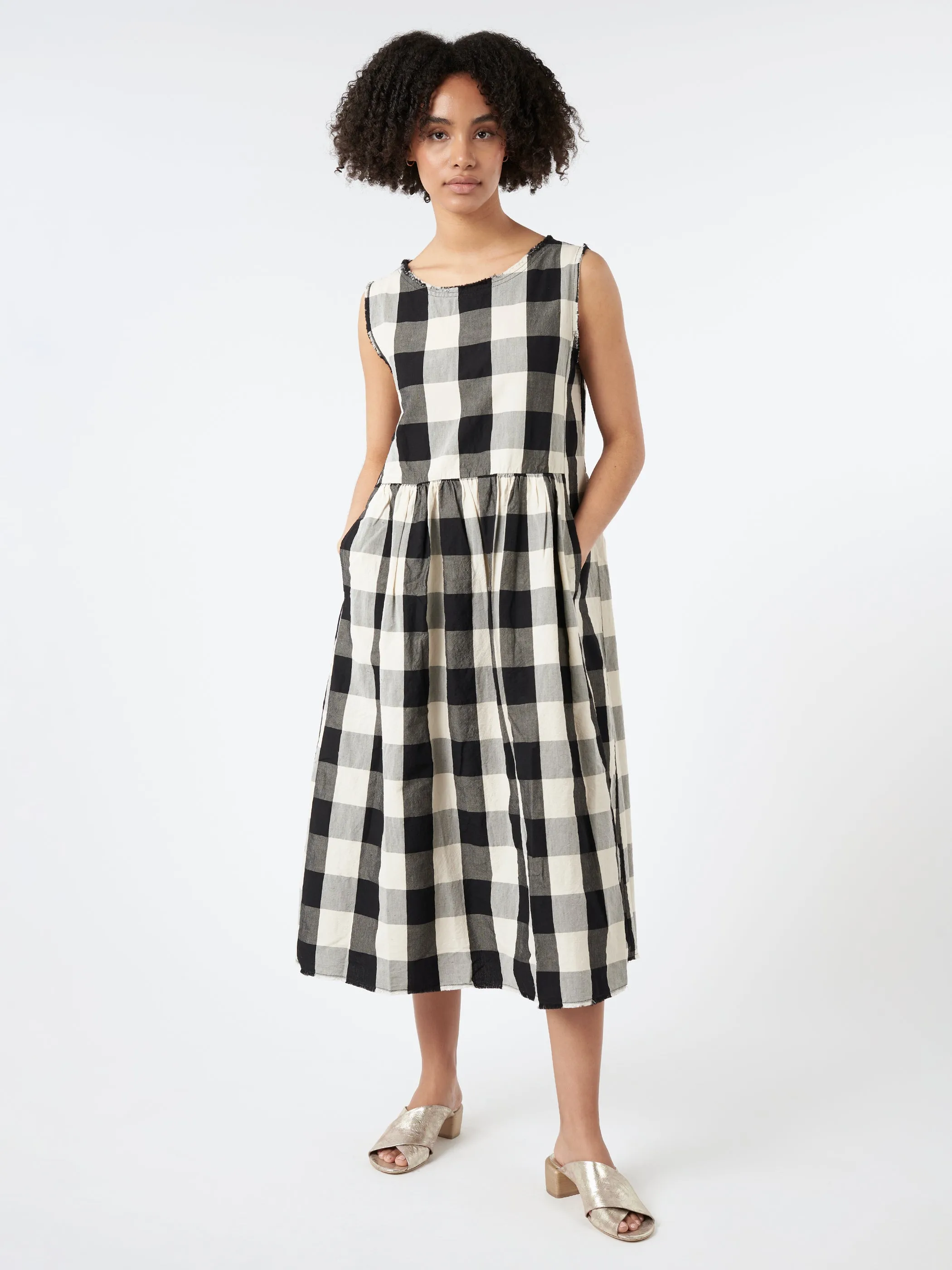 24140 Dress sold by gravitypope product image thumbnail 4