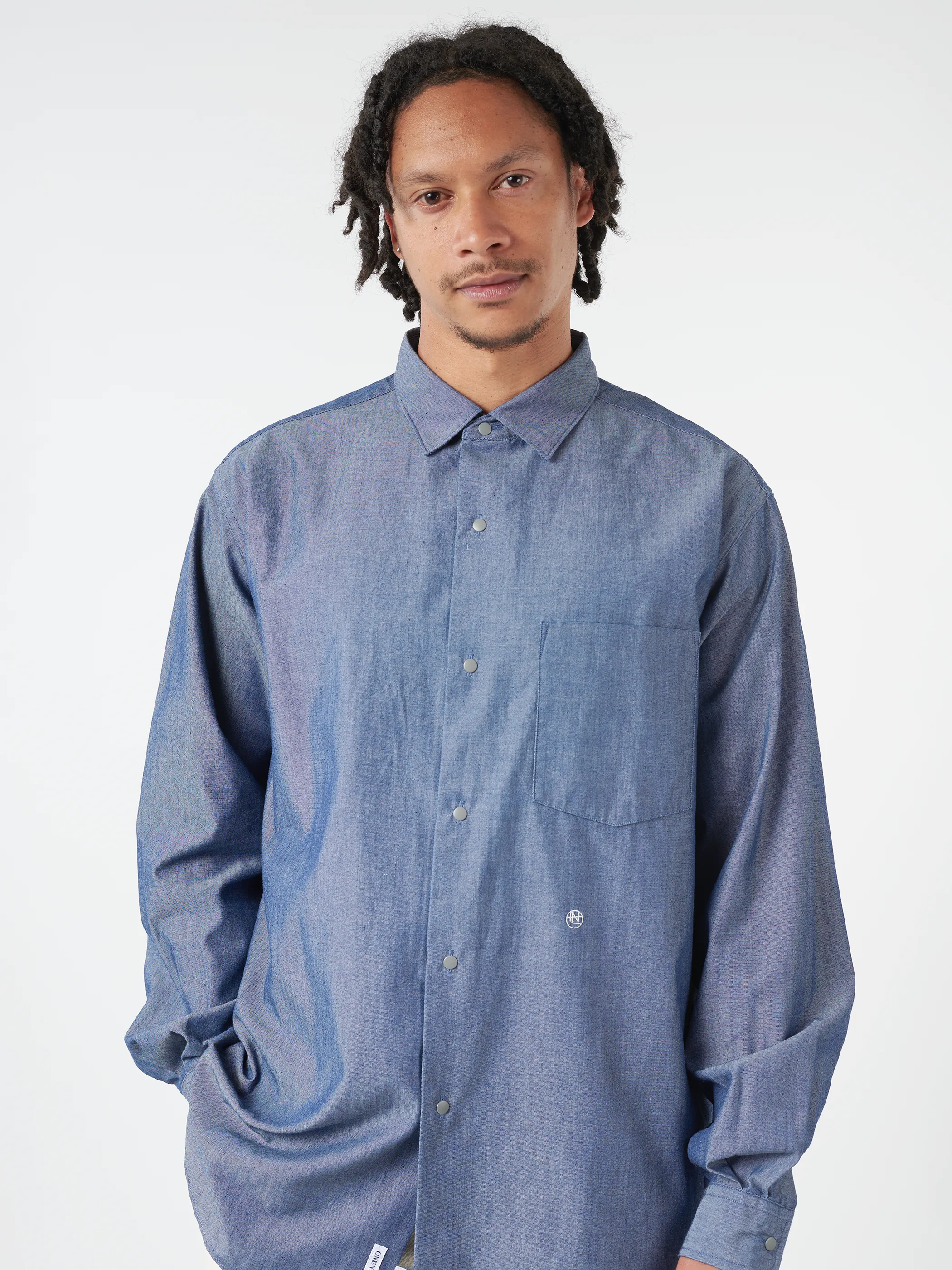 Regular Collar Chambray Shirt sold by gravitypope product image thumbnail 3