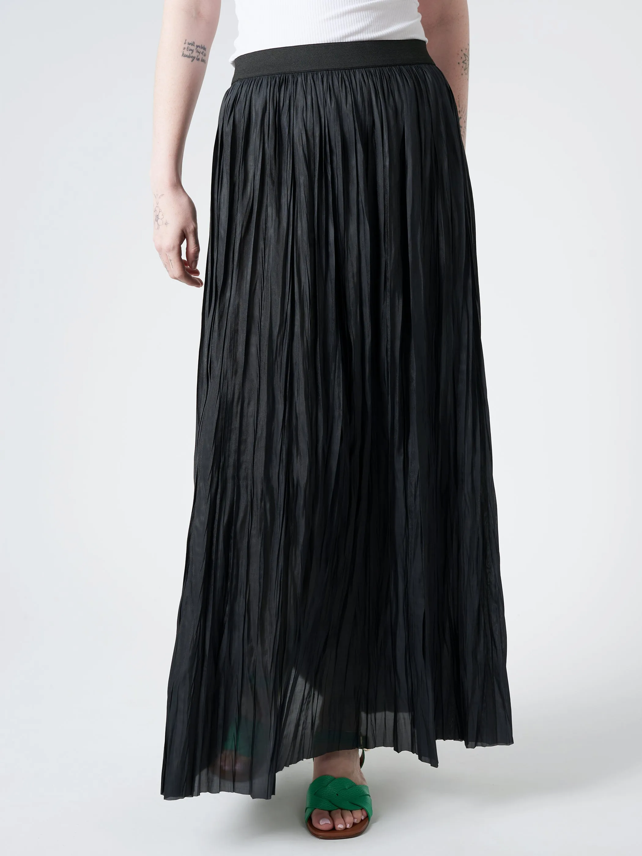 Pleated Skirt sold by gravitypope product image thumbnail 3