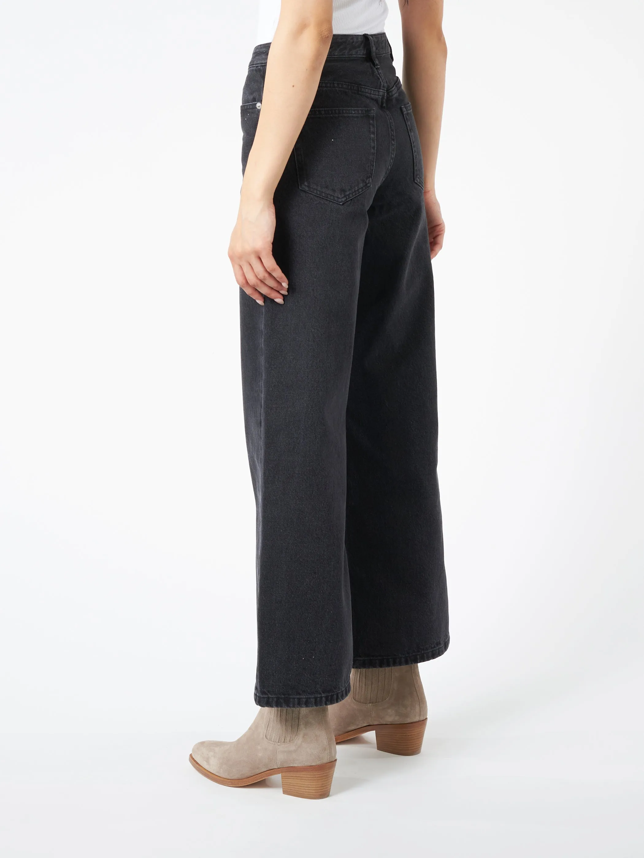 Elisabeth Jean sold by gravitypope product image thumbnail 3