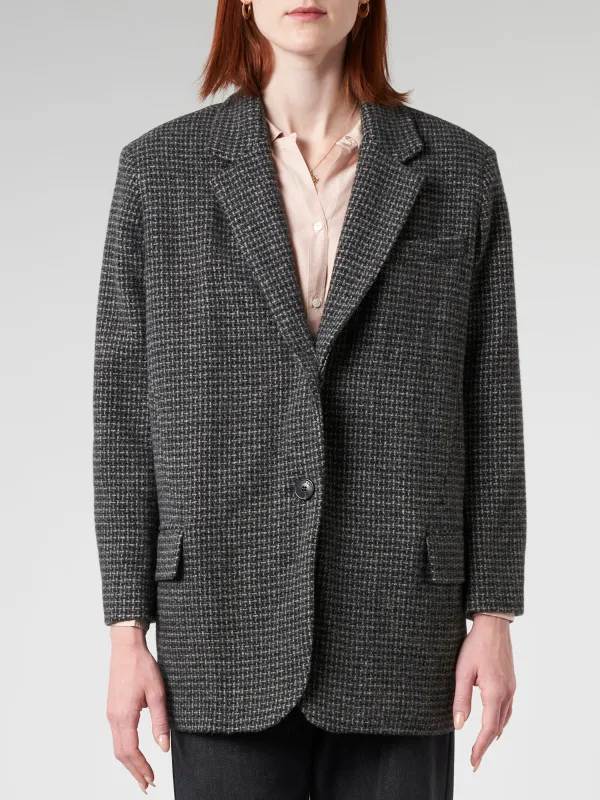 Cikaito Blazer sold by gravitypope