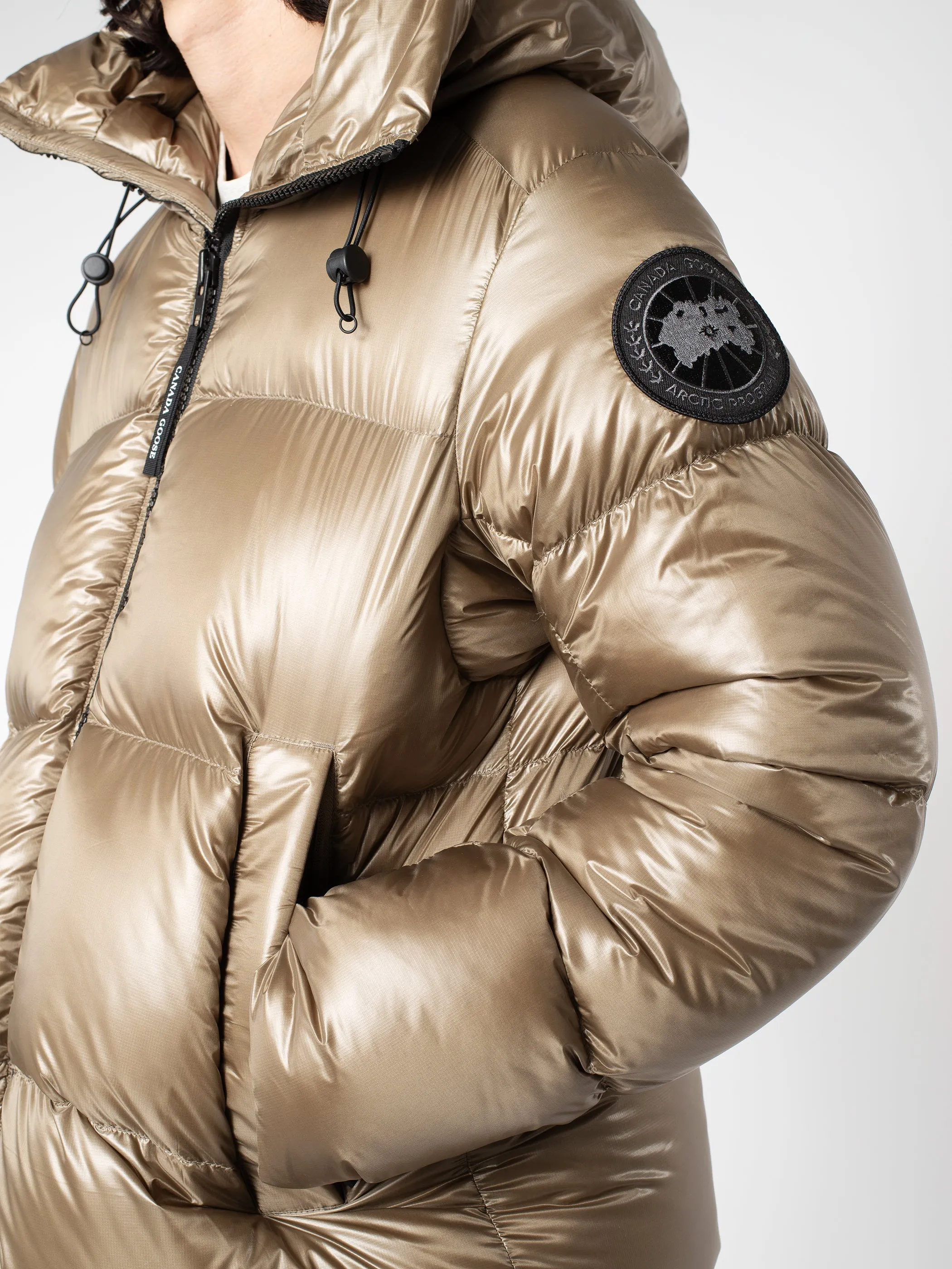 Crofton Puffer sold by gravitypope product image thumbnail 5