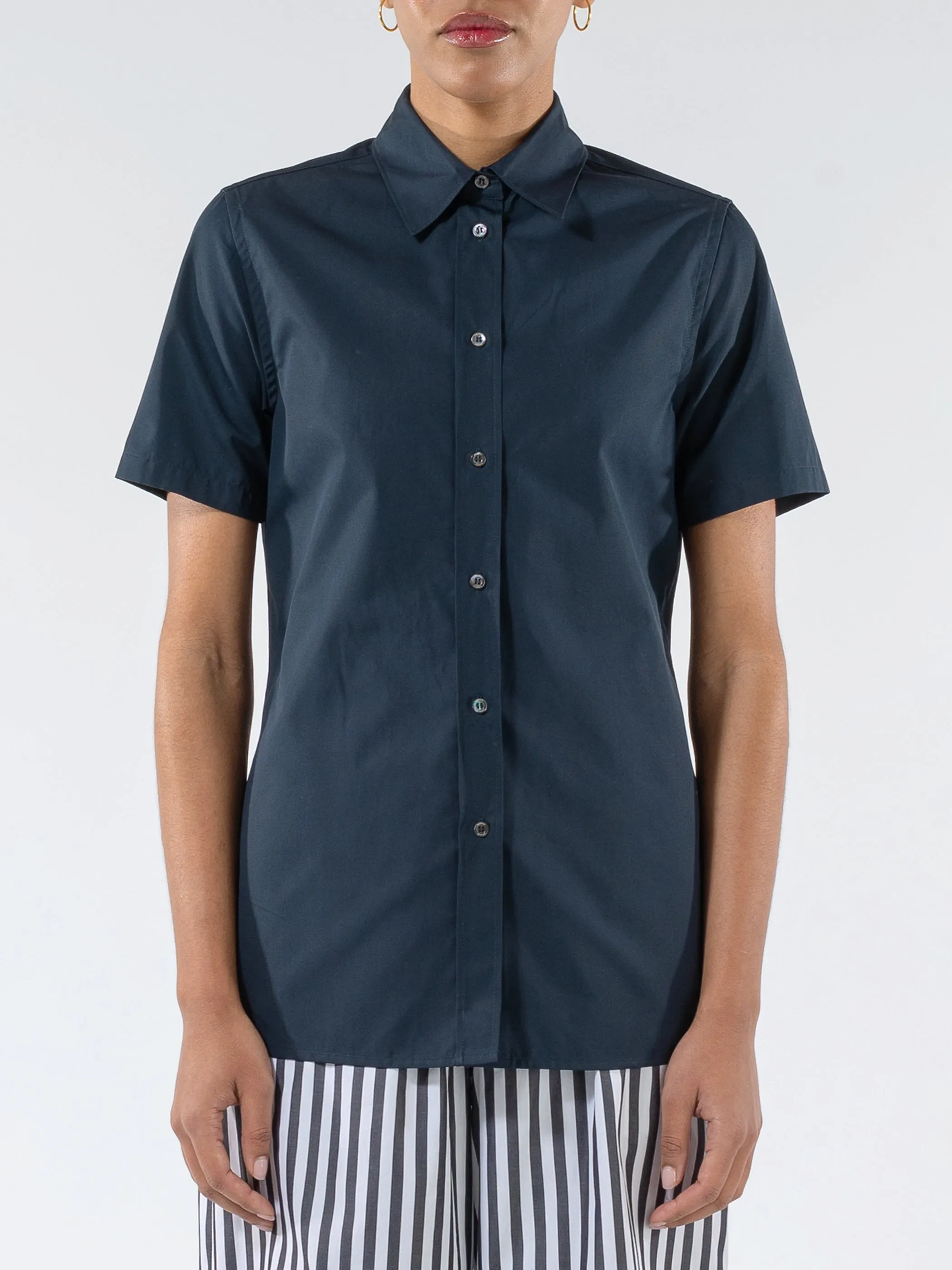 Cotton Poplin Short-Sleeved Shirt sold by gravitypope
