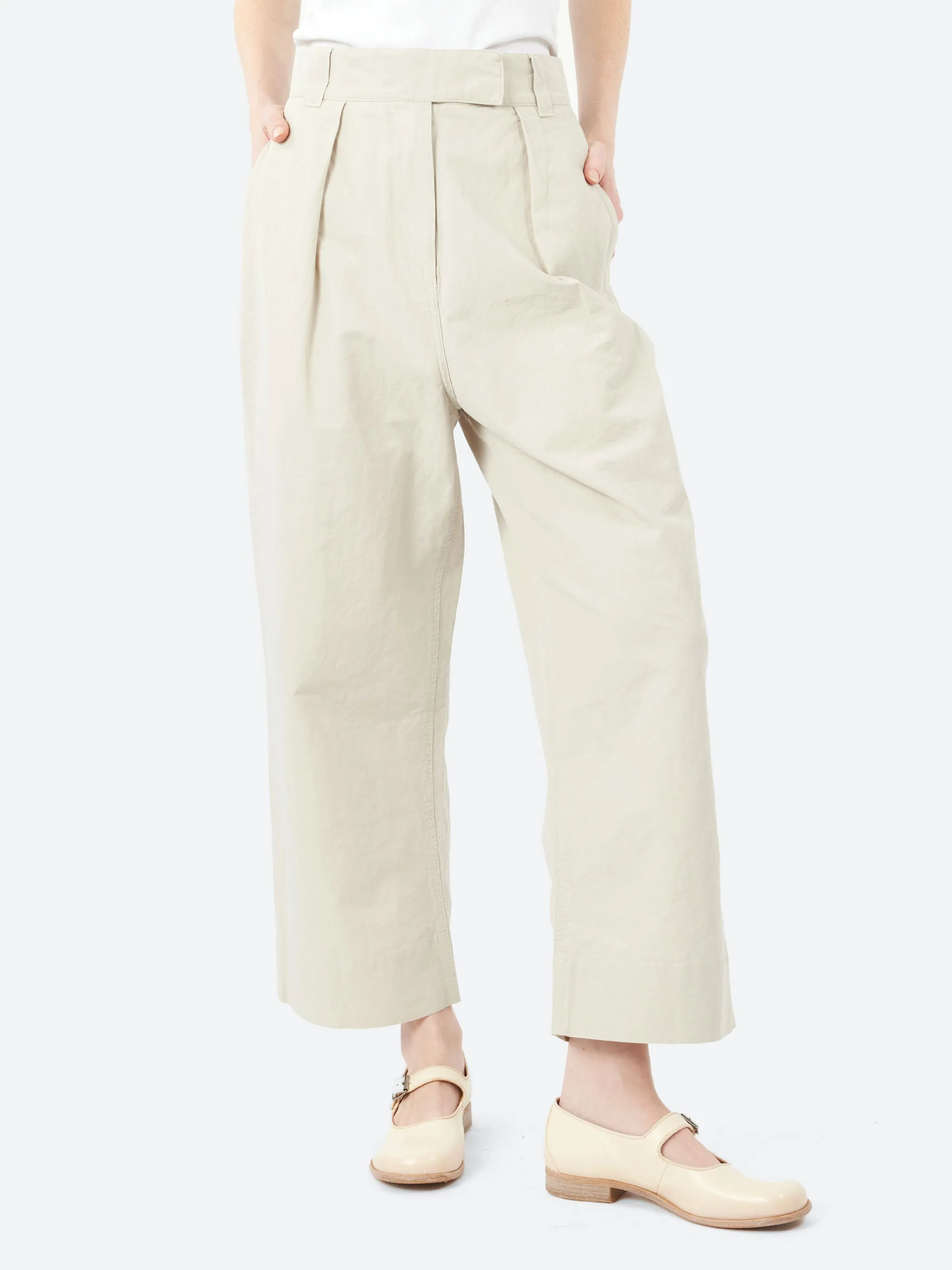 MHL Pleated Crop Trousers sold by gravitypope product image thumbnail 3