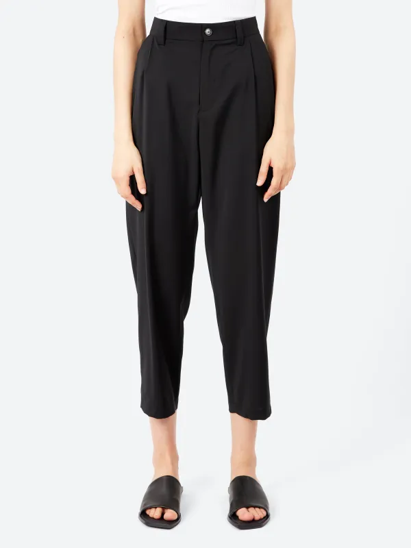 Roxanne Pant sold by gravitypope