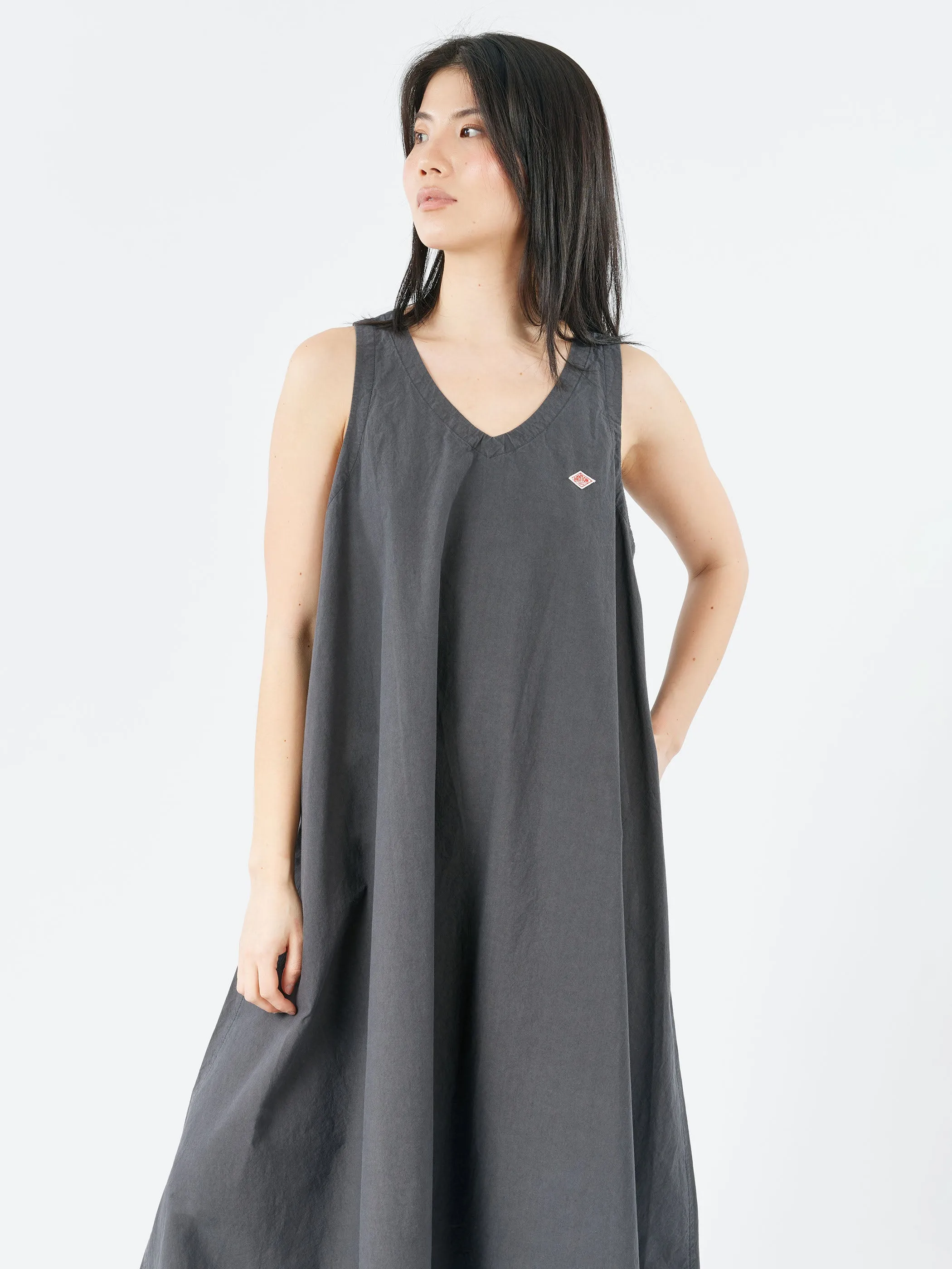 High Count Cotton V Neck Dress sold by gravitypope product image thumbnail 4