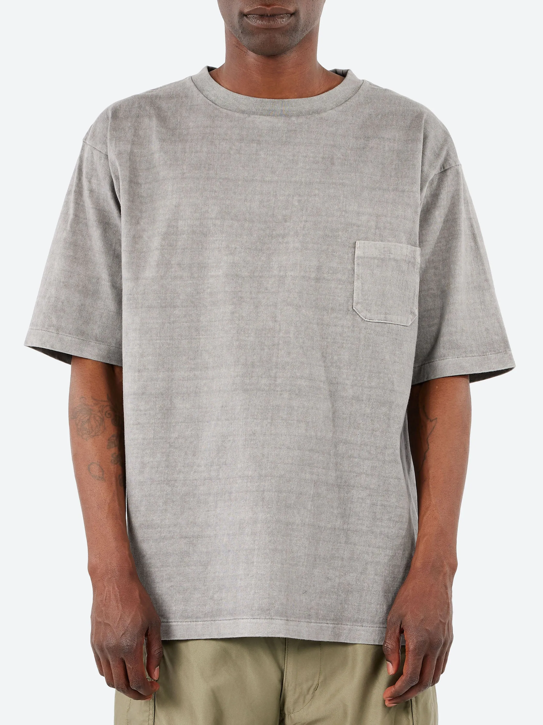 Basic T-Shirt Pigment sold by gravitypope