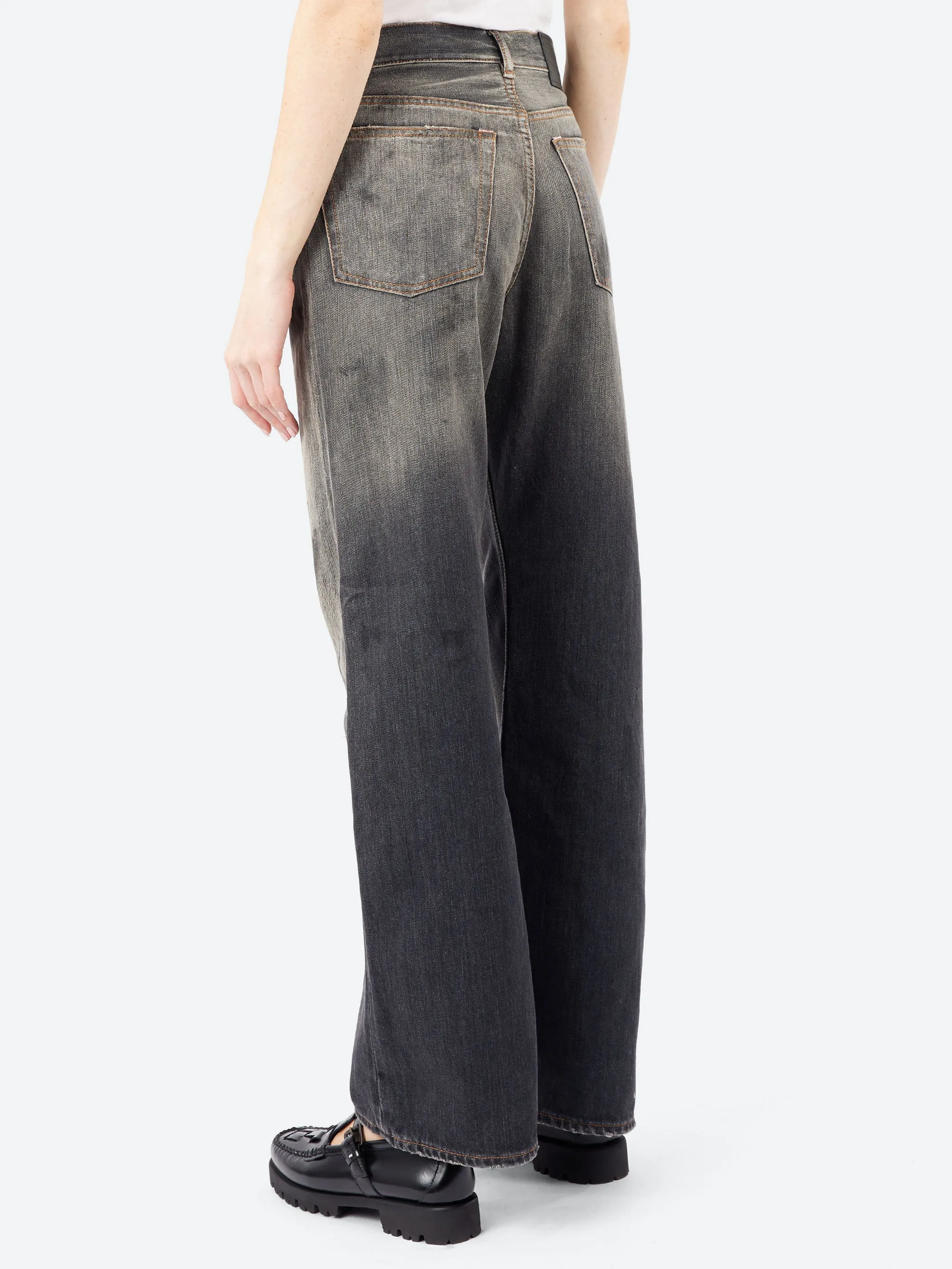 2021F Regular Fit Jeans sold by gravitypope product image thumbnail 3