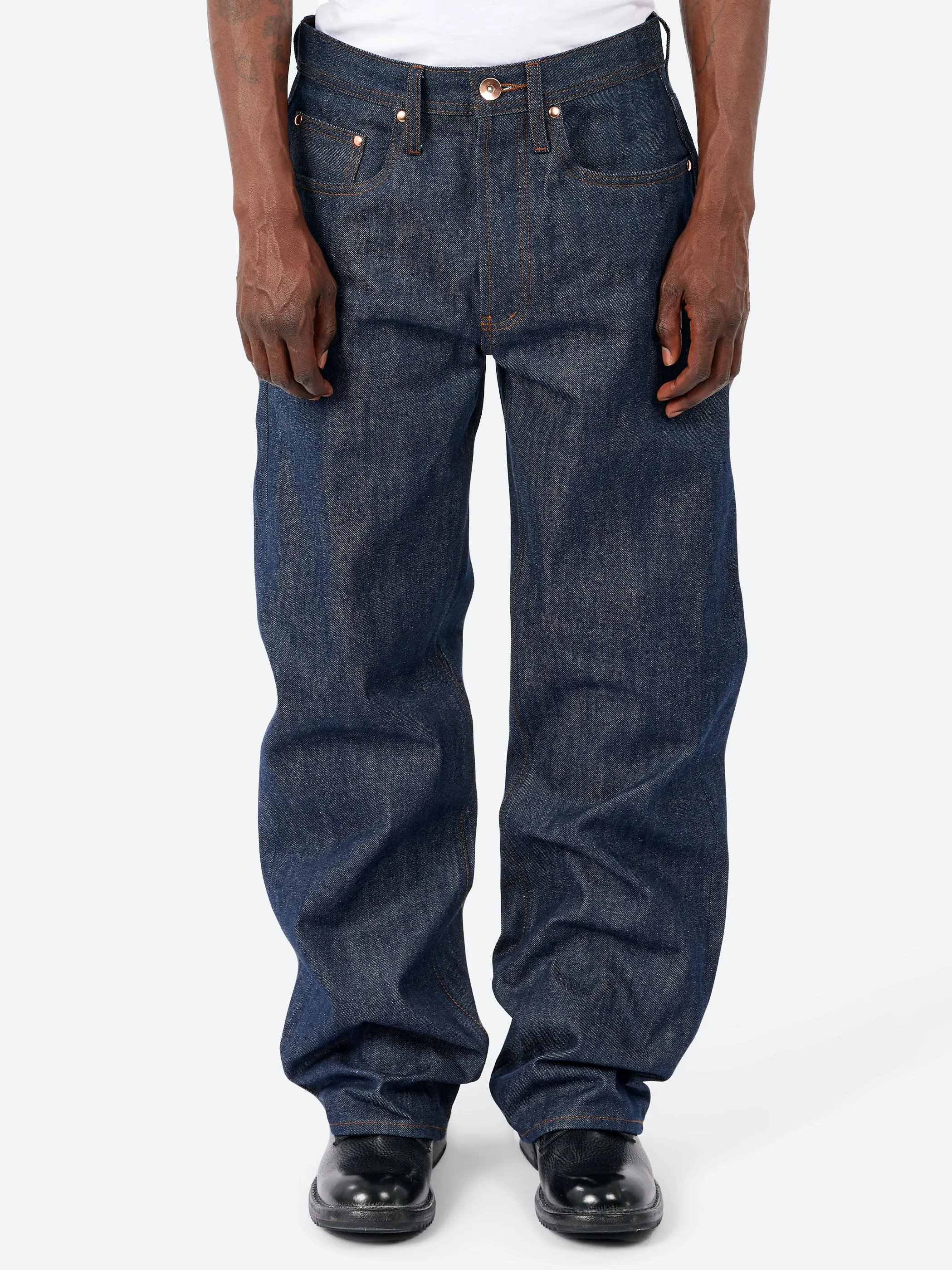 UB701 Wide Fit sold by gravitypope