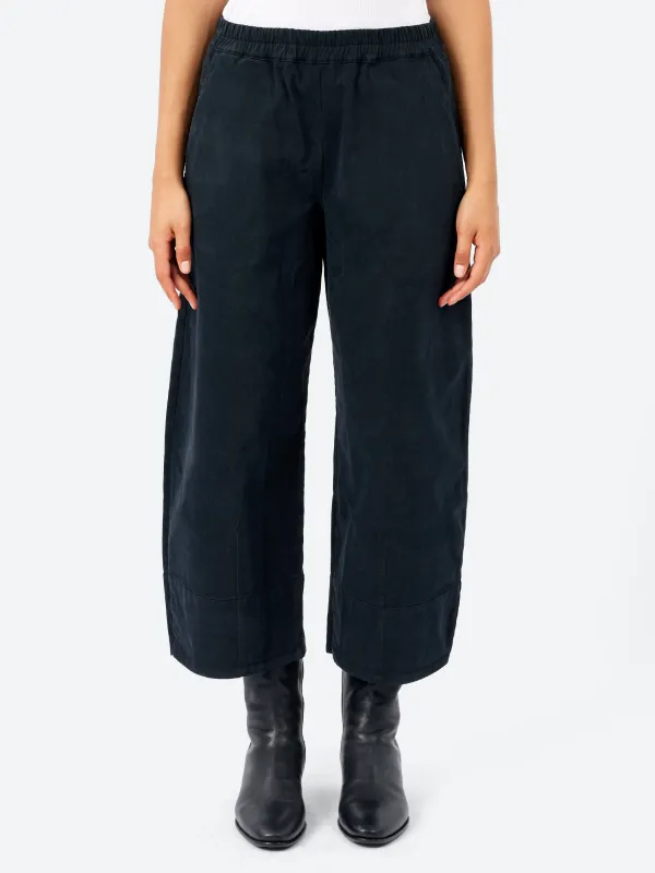 25235 Pants made by gravitypope