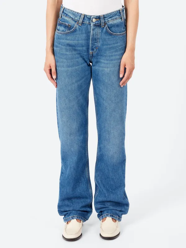 Sisli sold by gravitypope