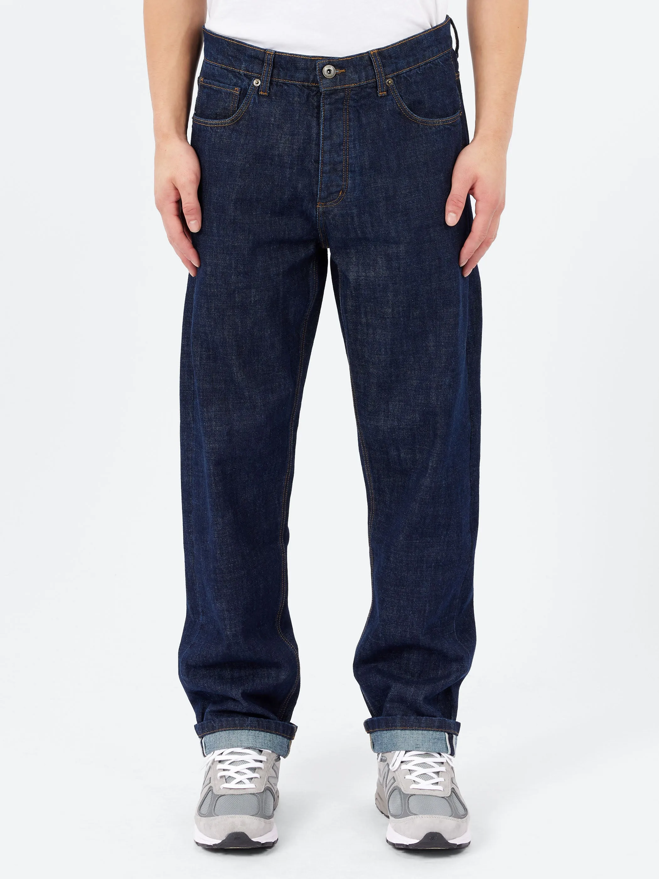 Russell sold by gravitypope