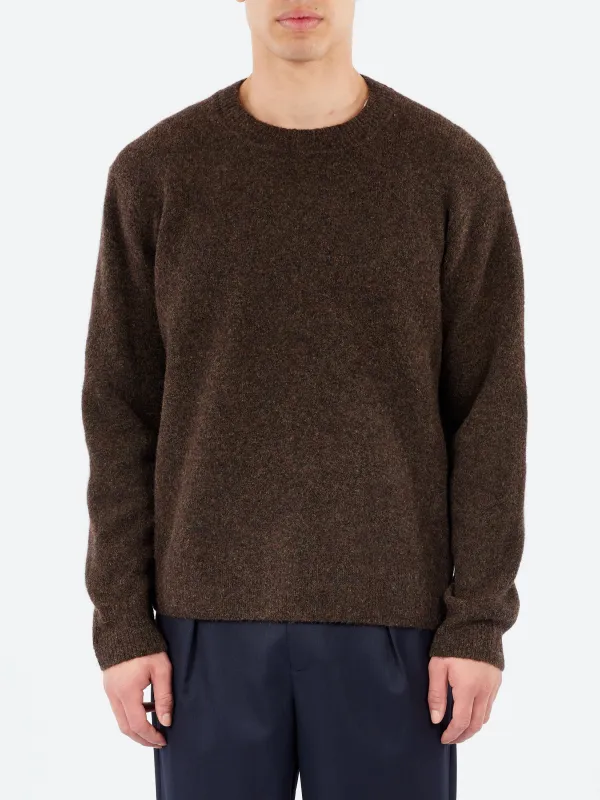 Wilde Crewneck sold by gravitypope