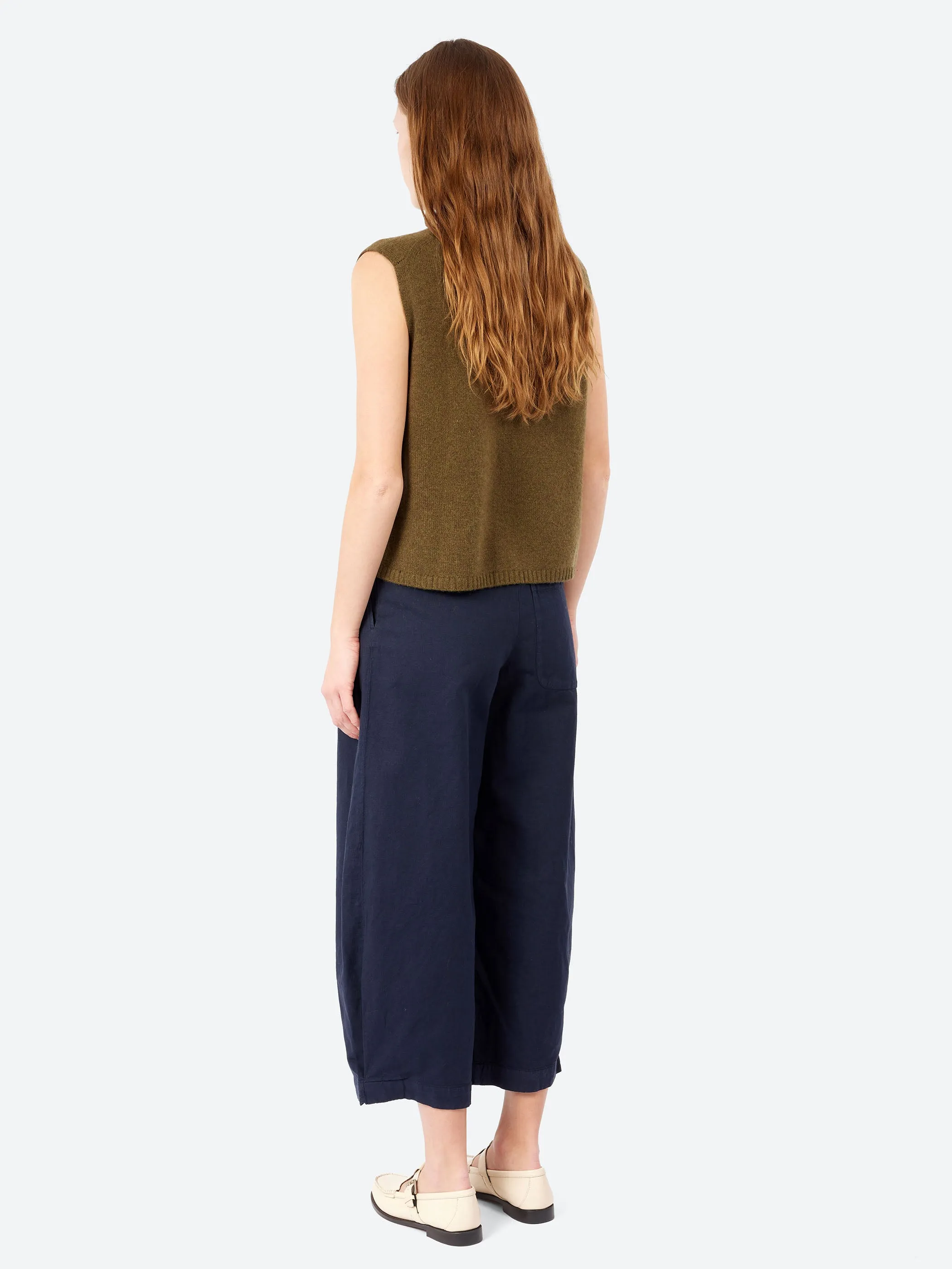 Wool Cashmere V-Neck Tank sold by gravitypope product image thumbnail 3
