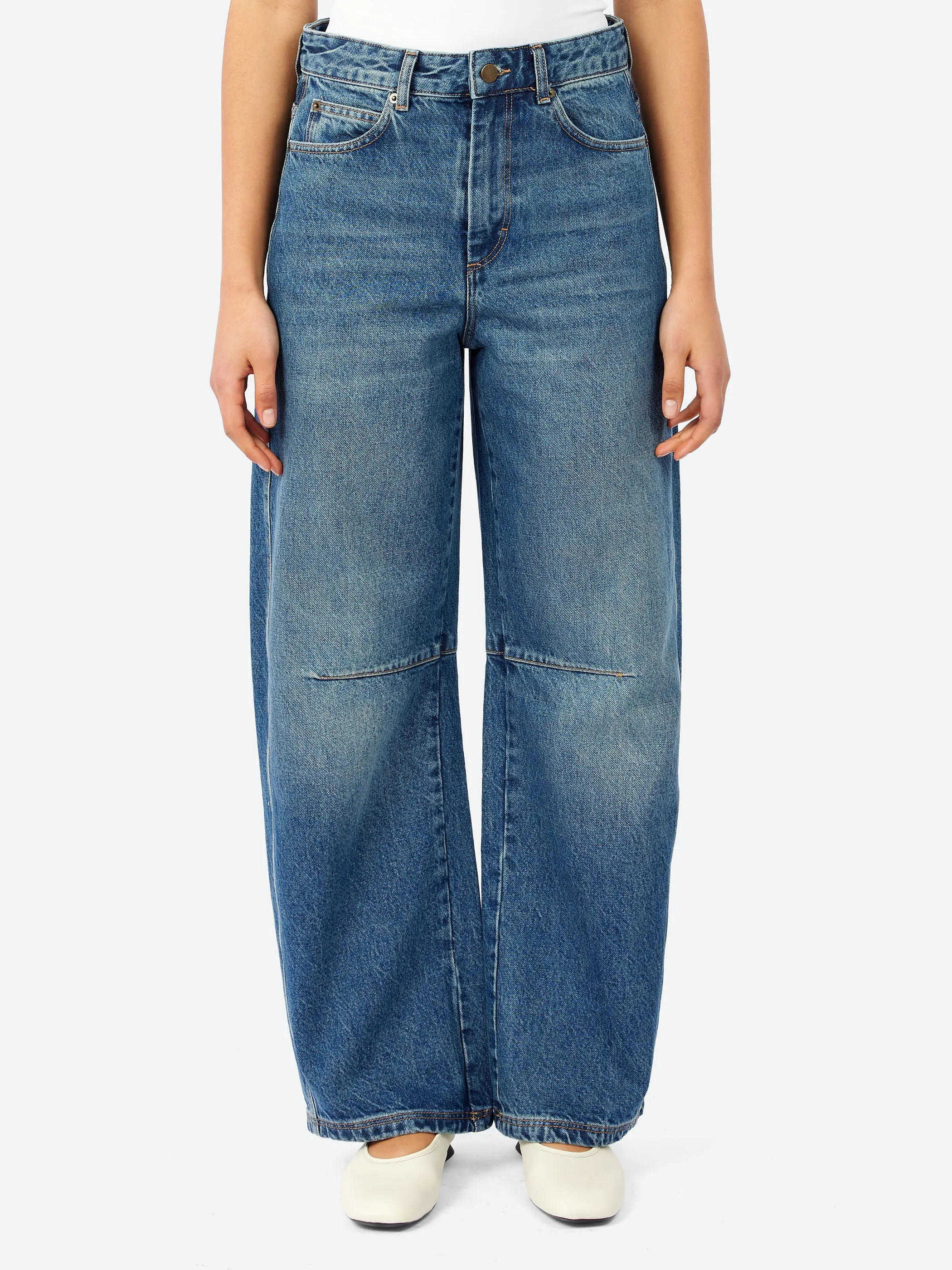 Eliott Jeans sold by gravitypope