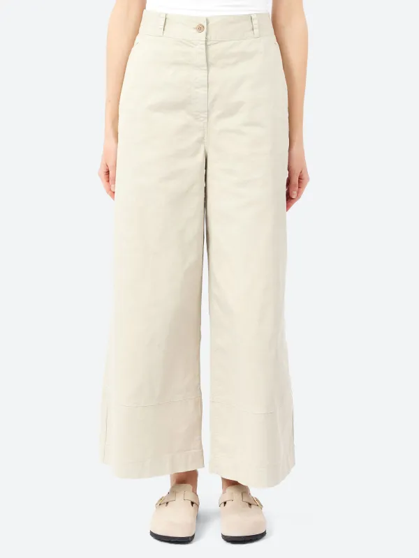 26141 Pants made by Aequamente