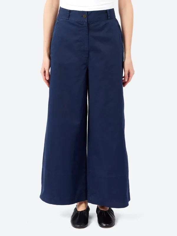 26141 Pants made by Aequamente