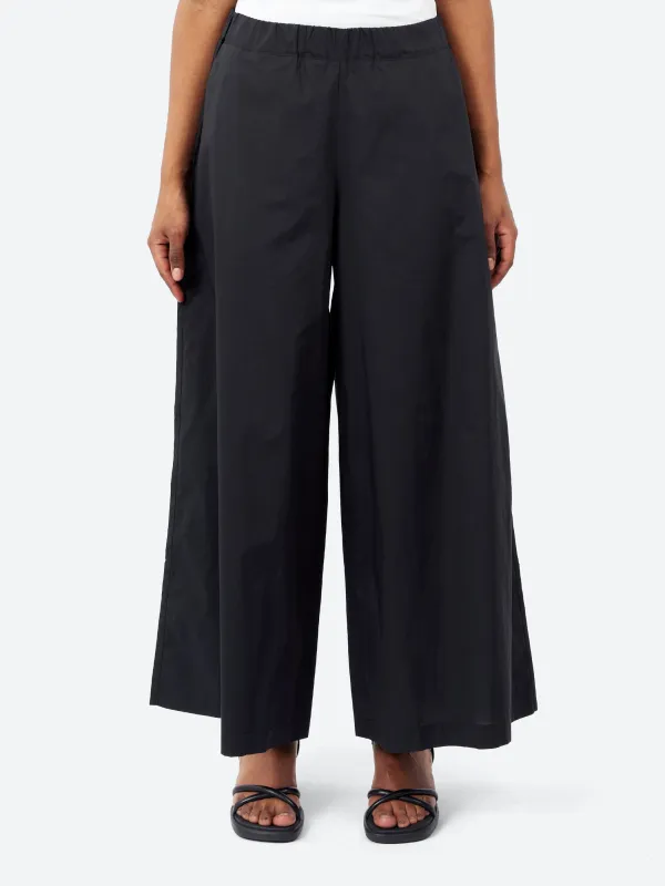 Wide Cropped Trousers made by Roberto Collina