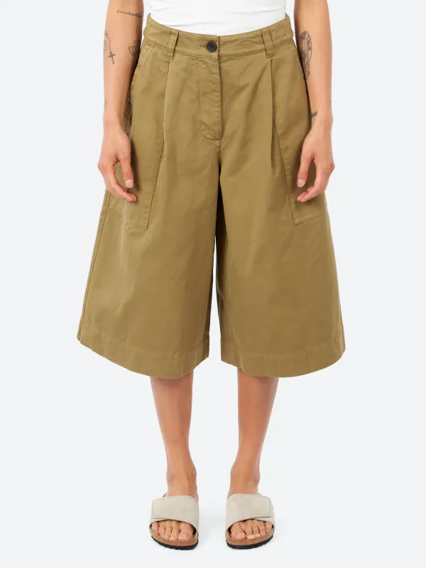 Pleated Cotton Twill Shorts made by TOAST