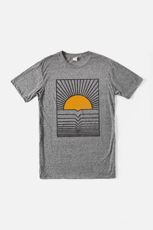 Men's Cresting Wave Tee / Heather Grey sold by Bridge & Burn