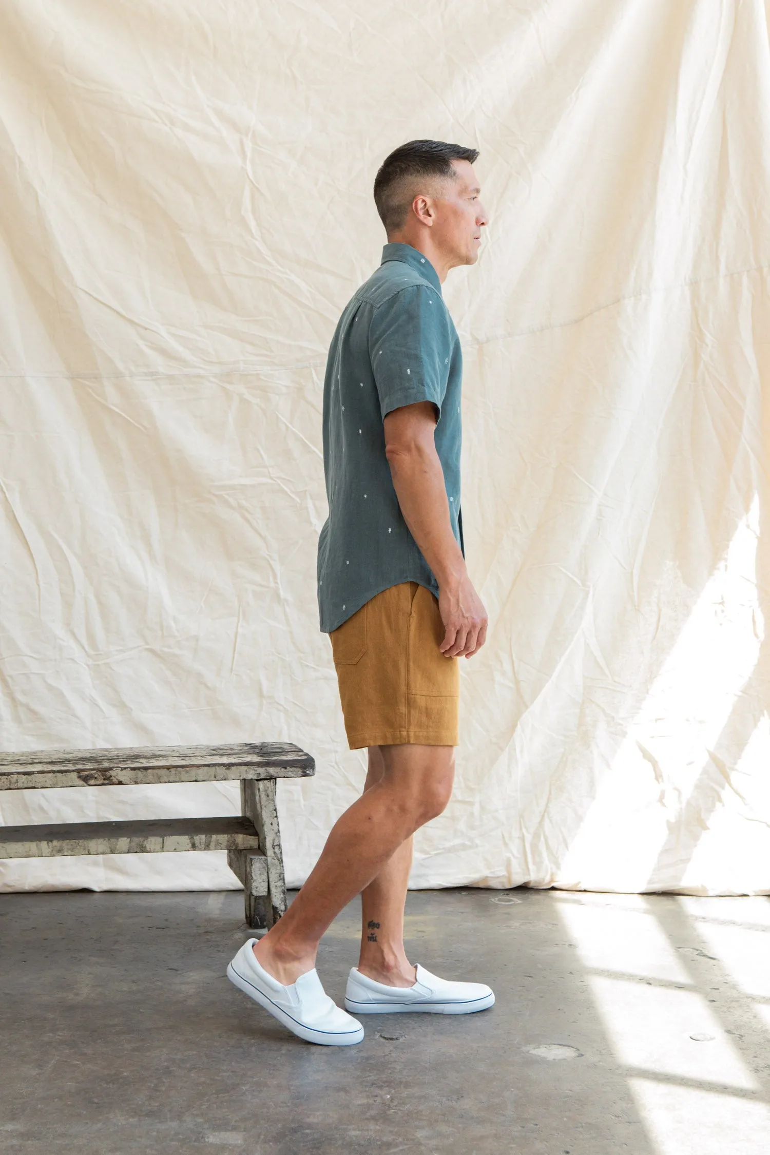 Harbor Slim Shirt / Slate Mini Flora sold by Bridge & Burn product image thumbnail 5