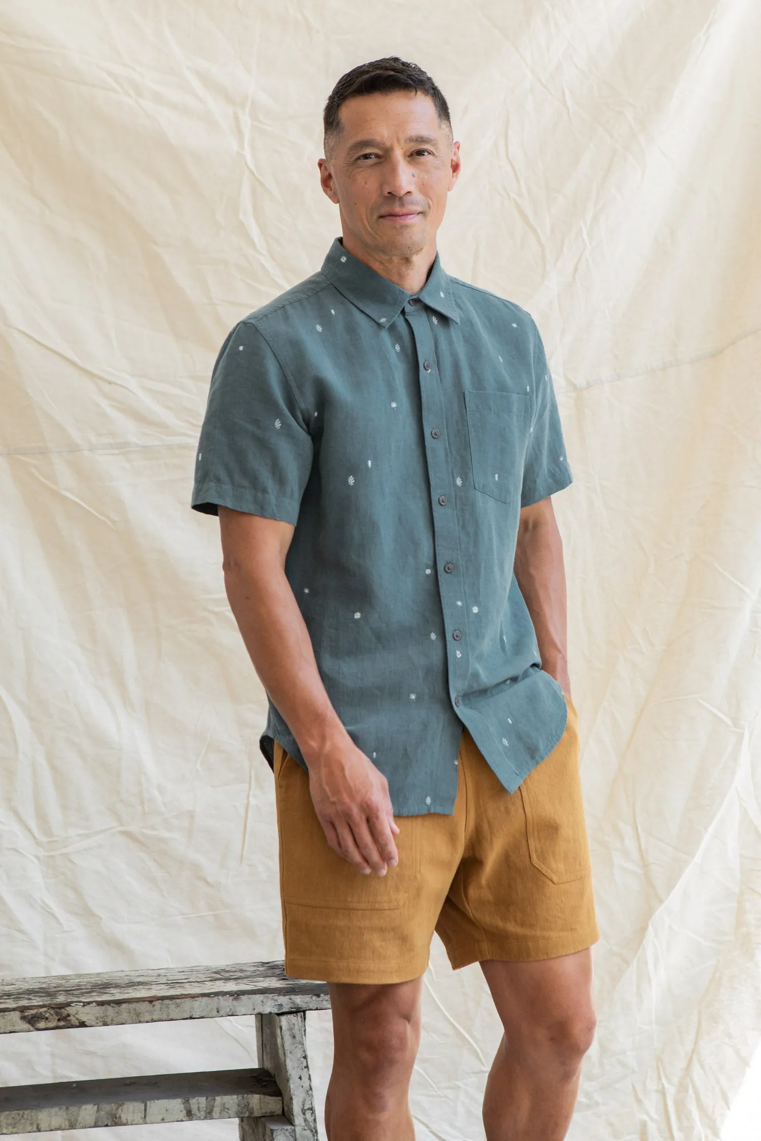 Harbor Slim Shirt / Slate Mini Flora sold by Bridge & Burn product image thumbnail 2