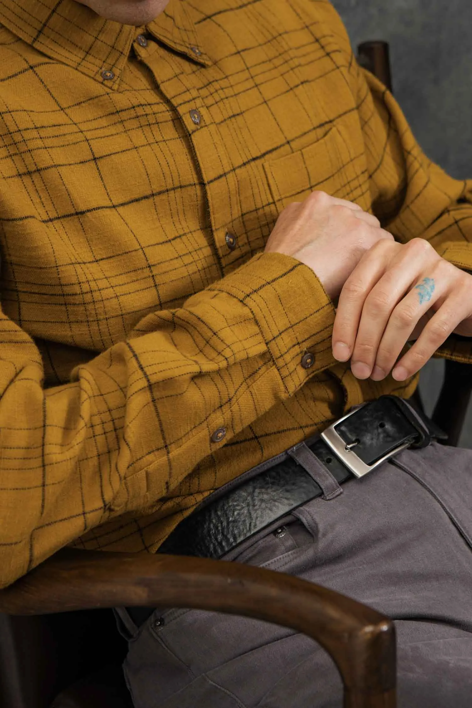 Sutton Slim Shirt / Golden Horizon Plaid sold by Bridge & Burn product image thumbnail 5