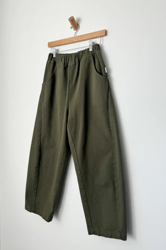 Le Bon Shoppe - Arc Pant / Olive sold by Bridge & Burn