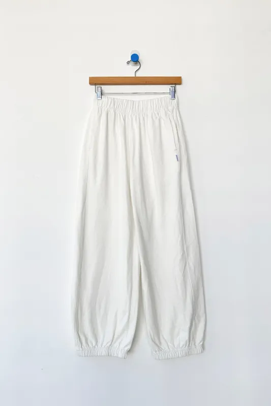 Le Bon Shoppe - Balloon Pant / White Cotton made by Le Bon Shoppe