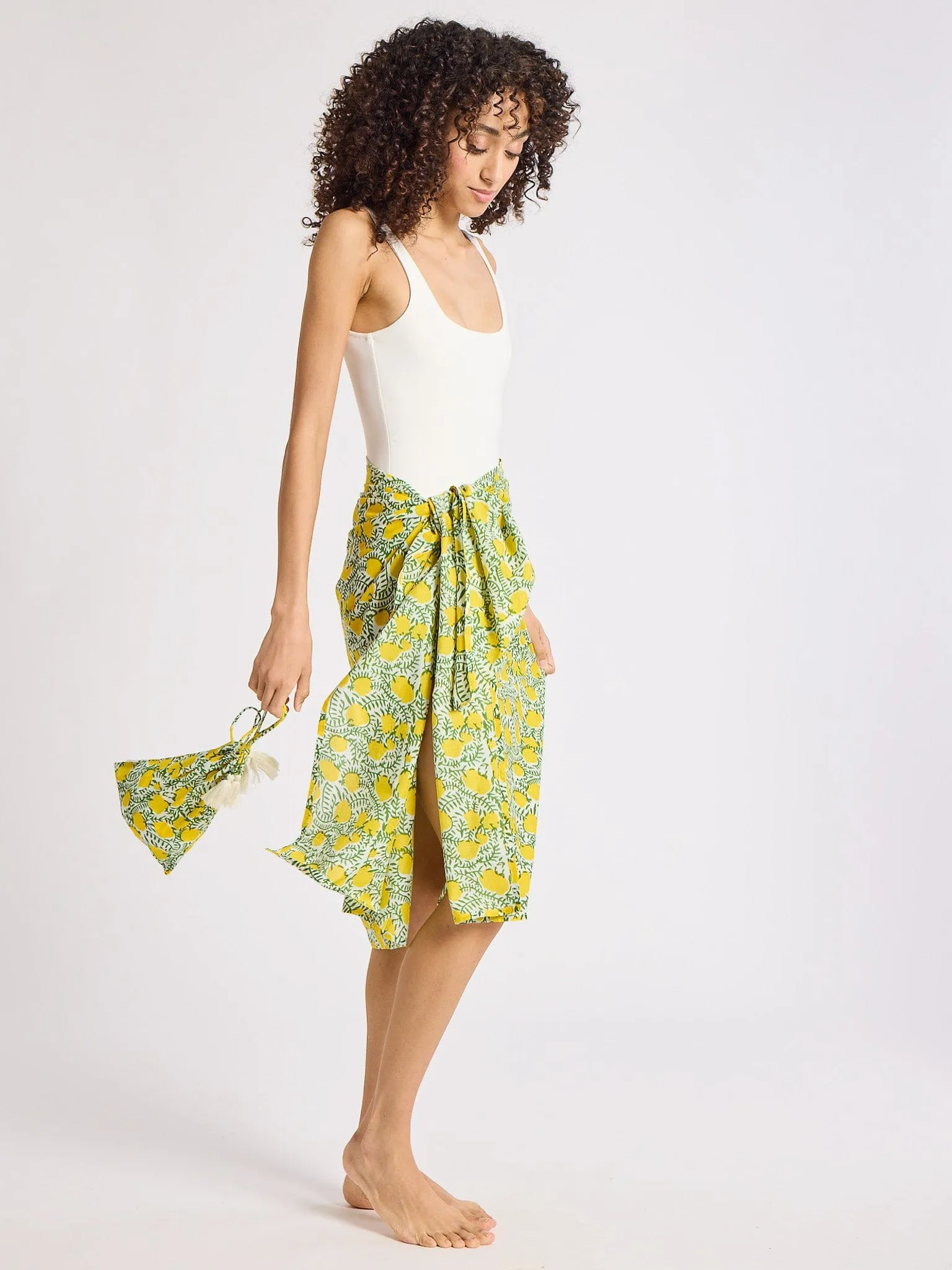 Pareo in Lemons sold by MILLE product image thumbnail 5