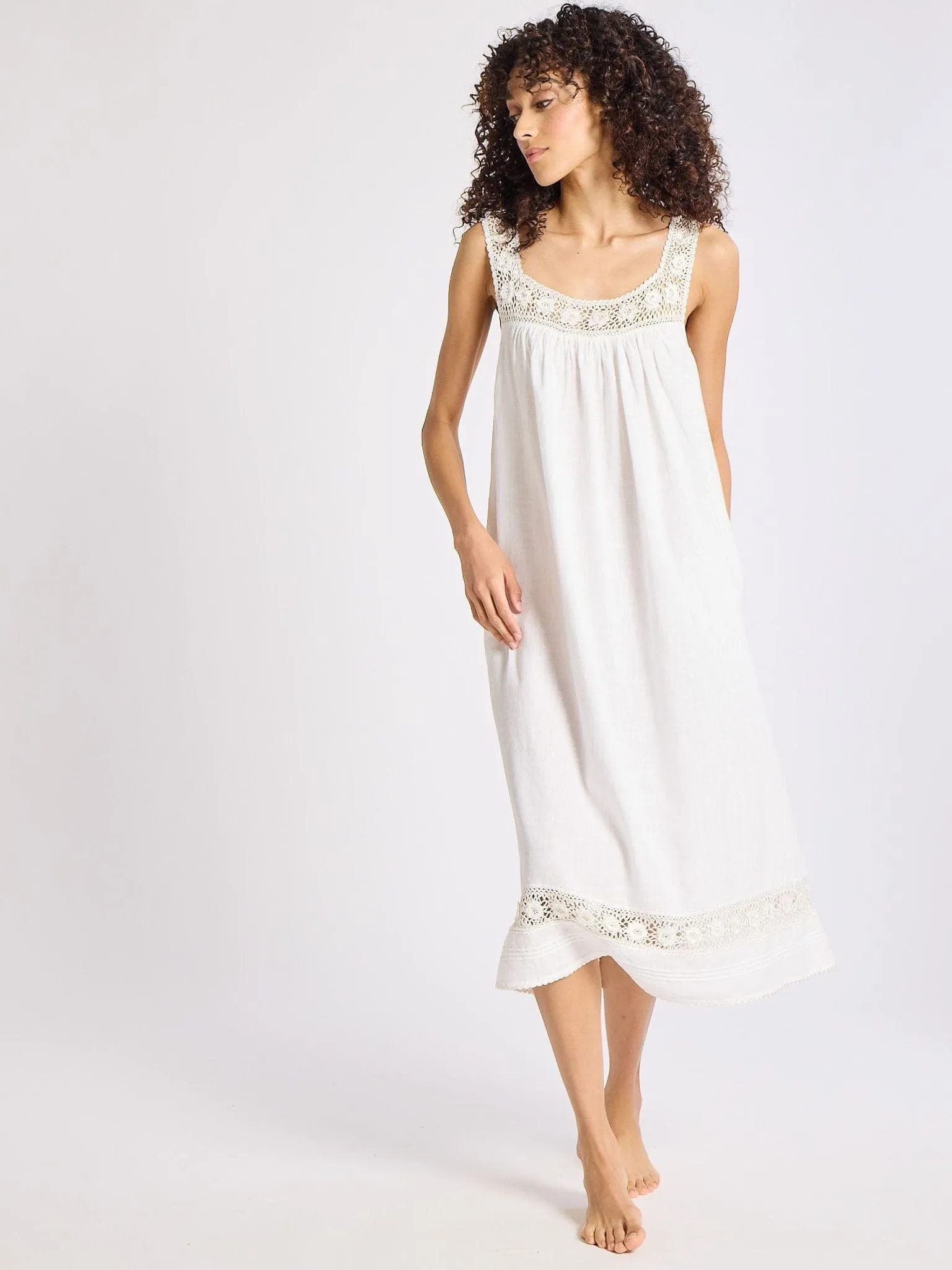 Adelia Dress in White Linen sold by MILLE product image thumbnail 5