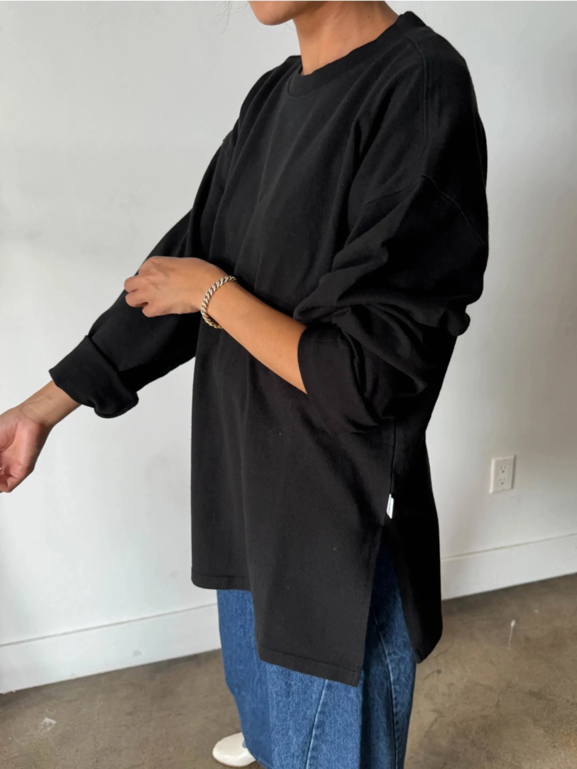 Sunday Tee | Black sold by CoutuKitsch