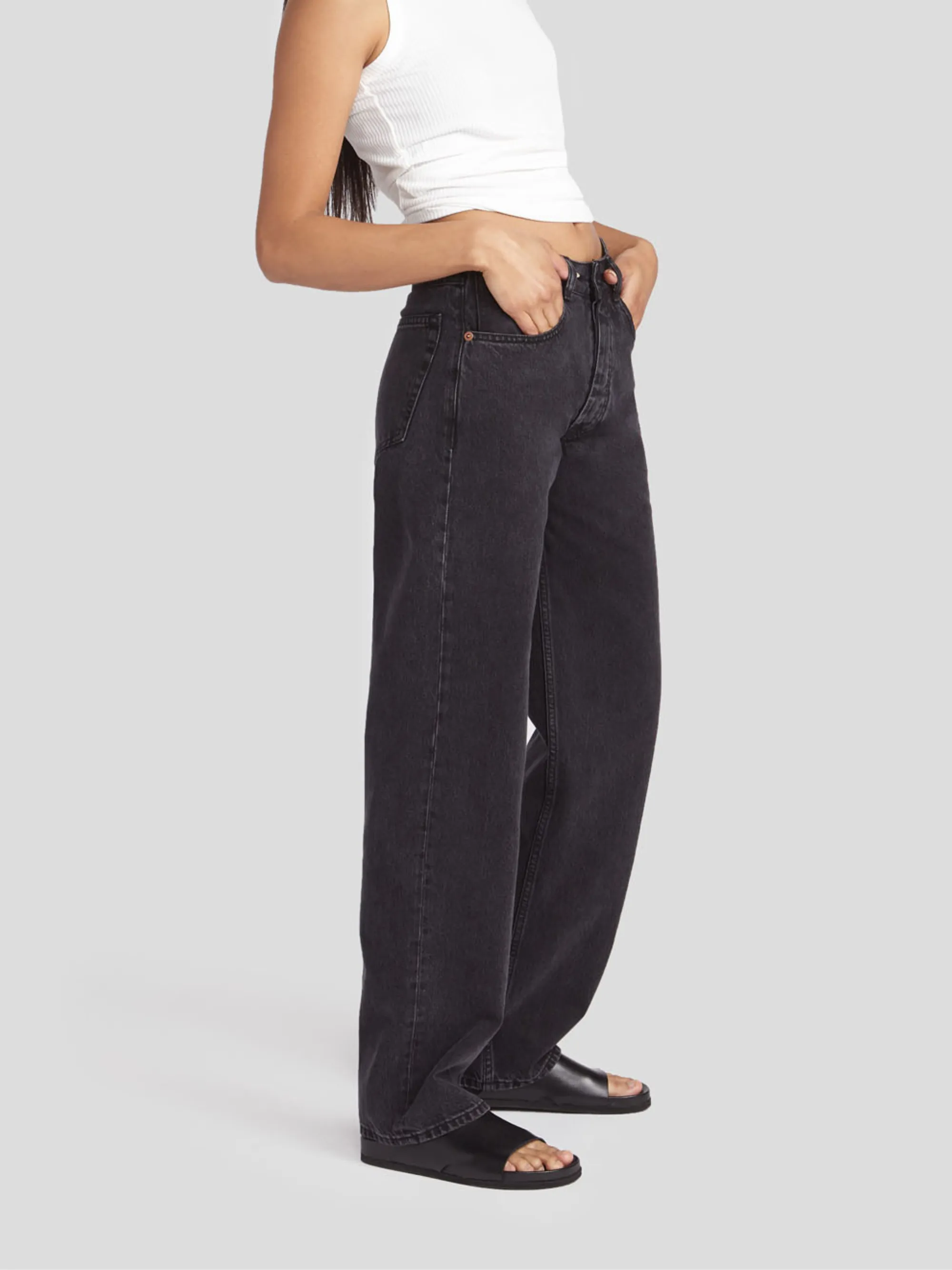 Quinn Jeans sold by CoutuKitsch product image thumbnail 4