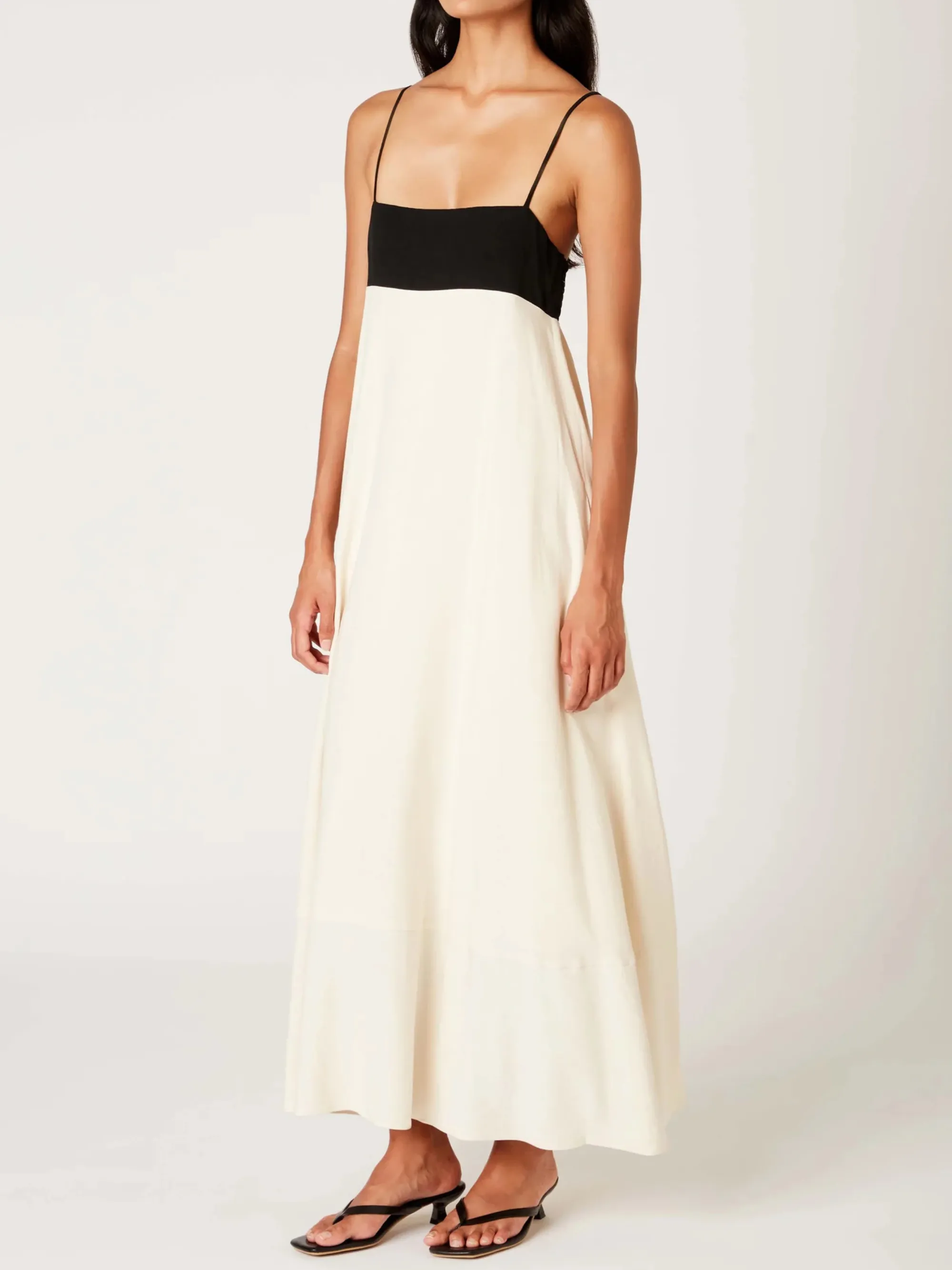 Clove Dress sold by CoutuKitsch product image thumbnail 2