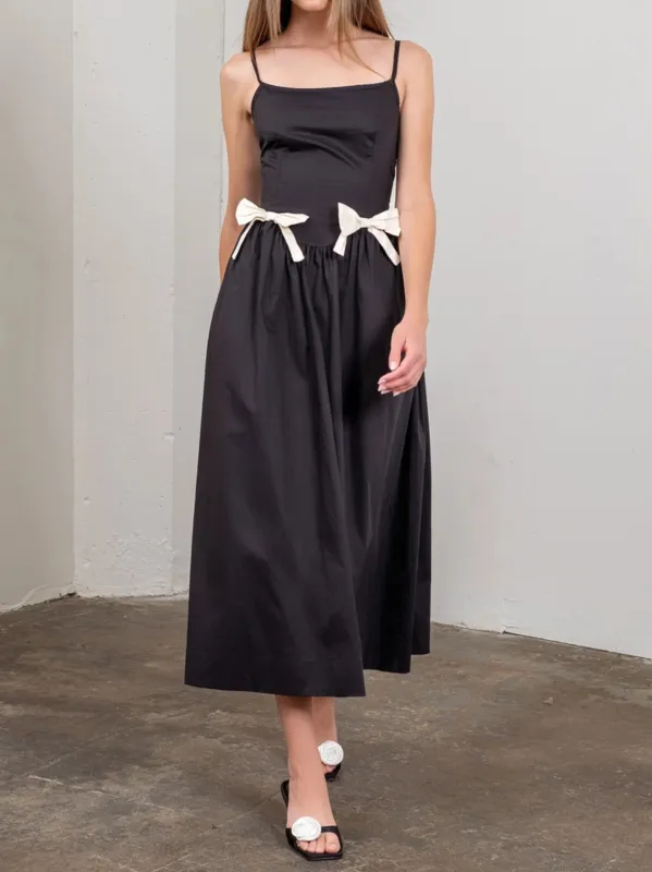 Contrast Bow Midi Dress sold by CoutuKitsch