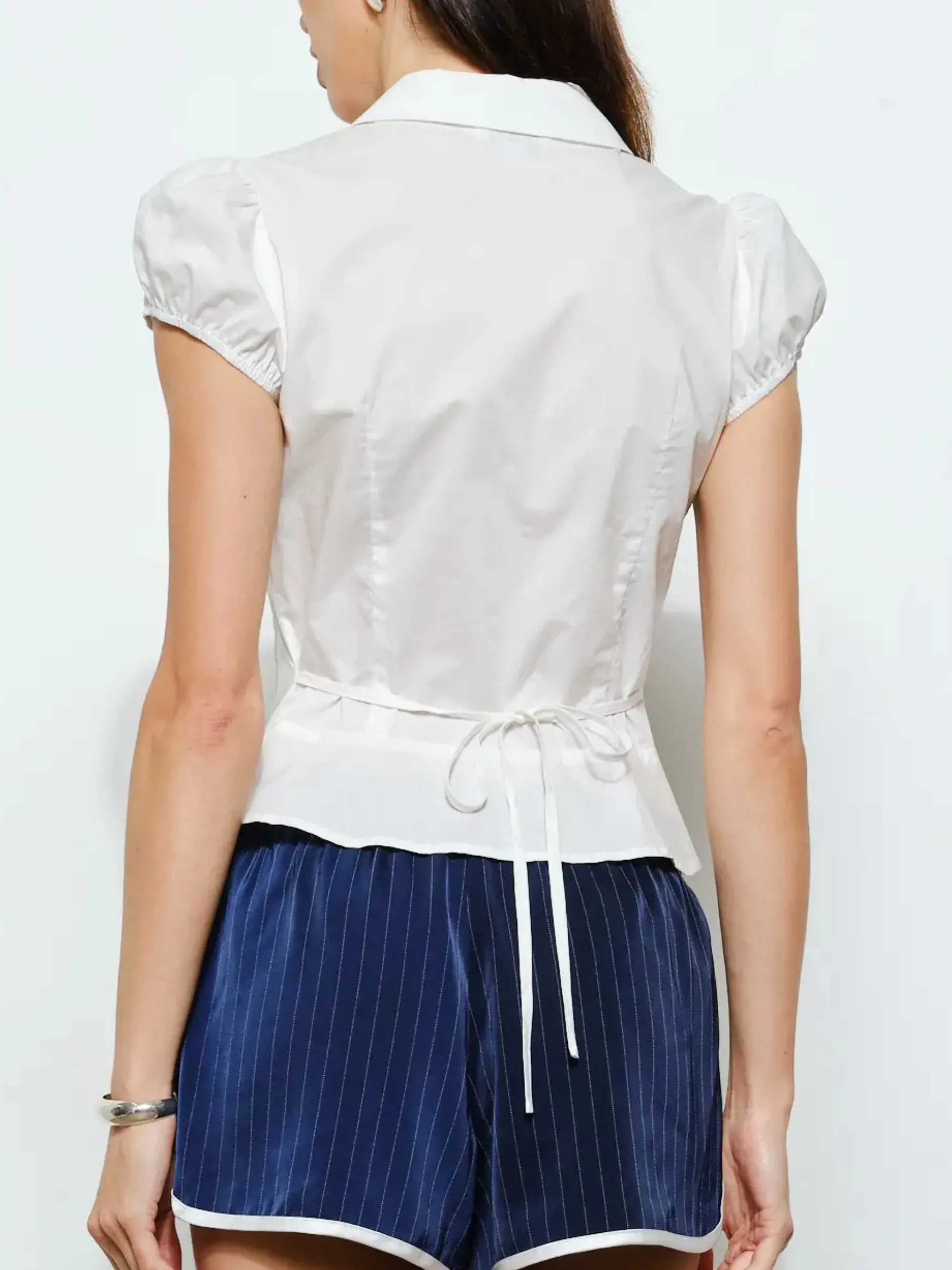 Maren Collared Top sold by CoutuKitsch product image thumbnail 2
