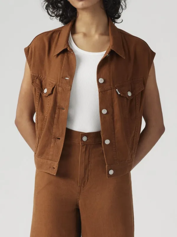 Shrunken '90s Vest | Sorrel Horse sold by CoutuKitsch