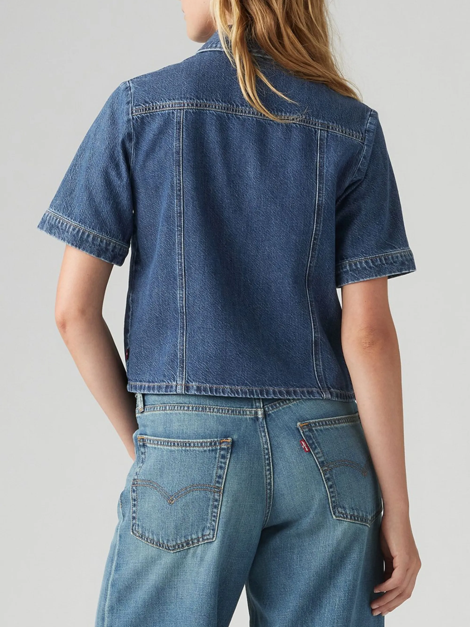 Rinoa Camp Shirt | Sledge Sister sold by CoutuKitsch product image thumbnail 2