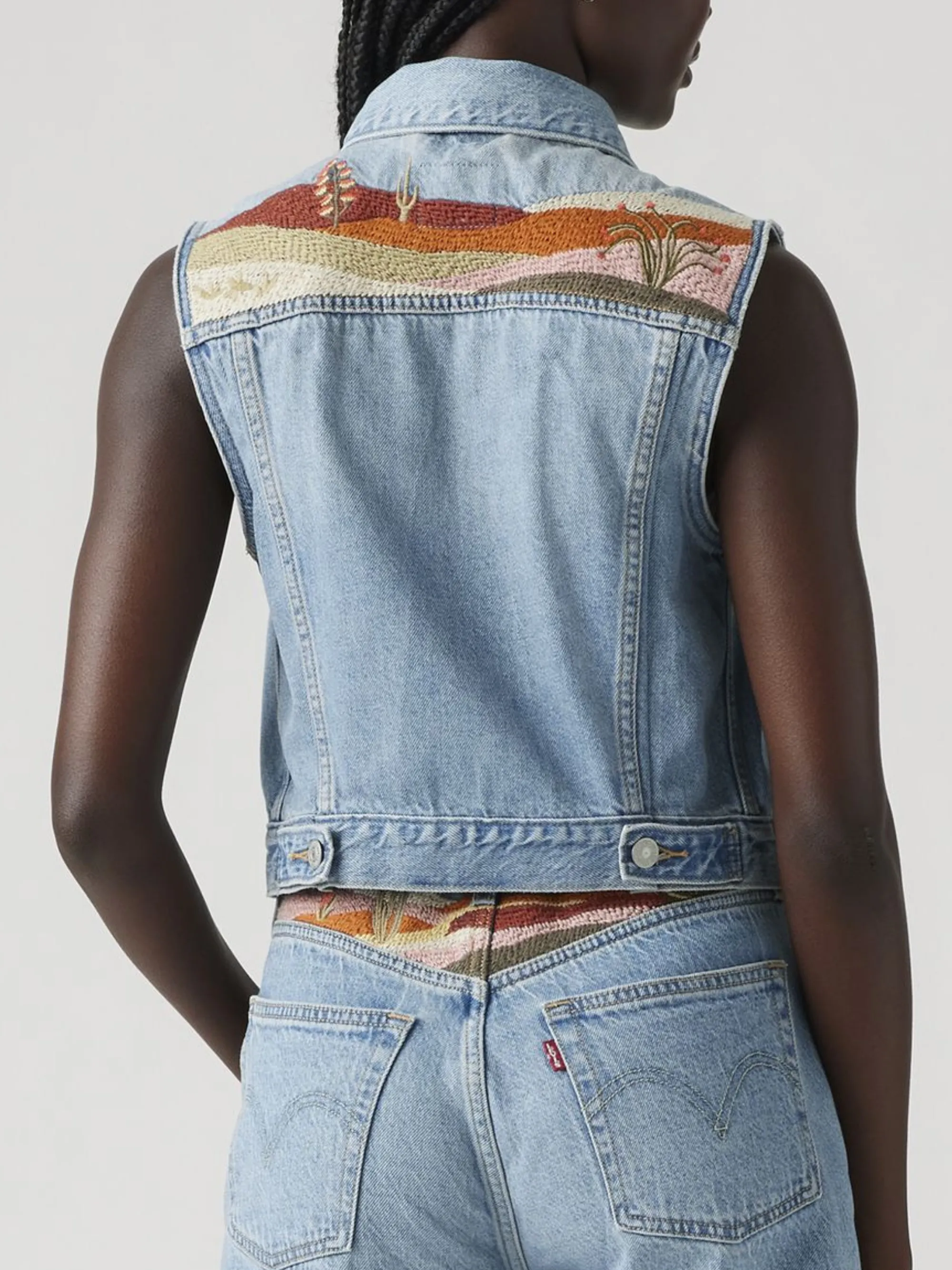 Embroidered Vest | Desert Utopia sold by CoutuKitsch product image thumbnail 2